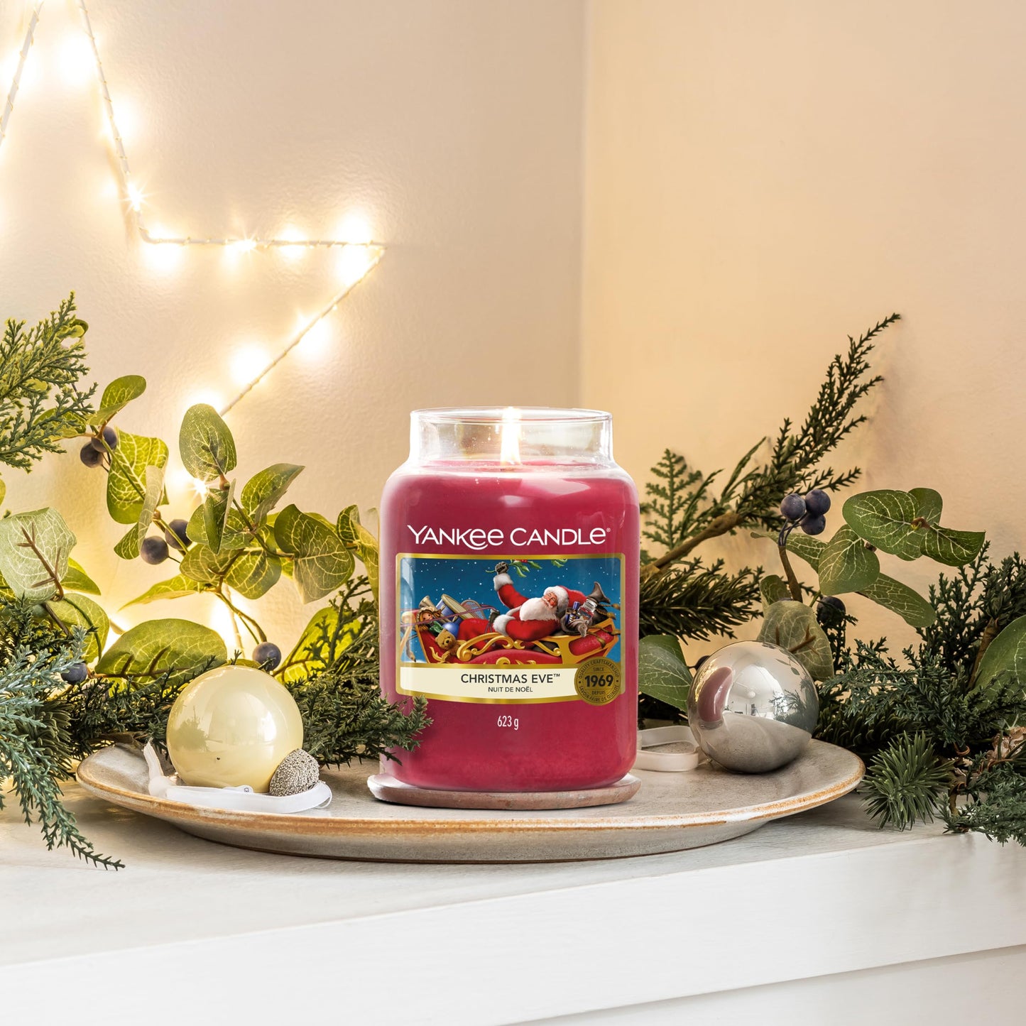Yankee Candle Christmas Eve Scented, Classic 22oz Large Jar Single Wick Candle, Over 110 Hours of Burn Time - Medaid International