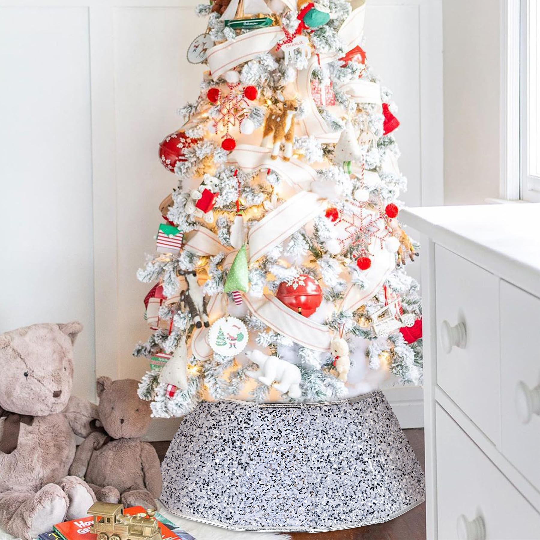 Blissun Christmas Tree Collar, Sequin Christmas Tree Skirt, Folable Christmas Tree Ring, Xmas Tree Stand Base Cover for Christmas Tree Decoration (Silver, Round) - Medaid International