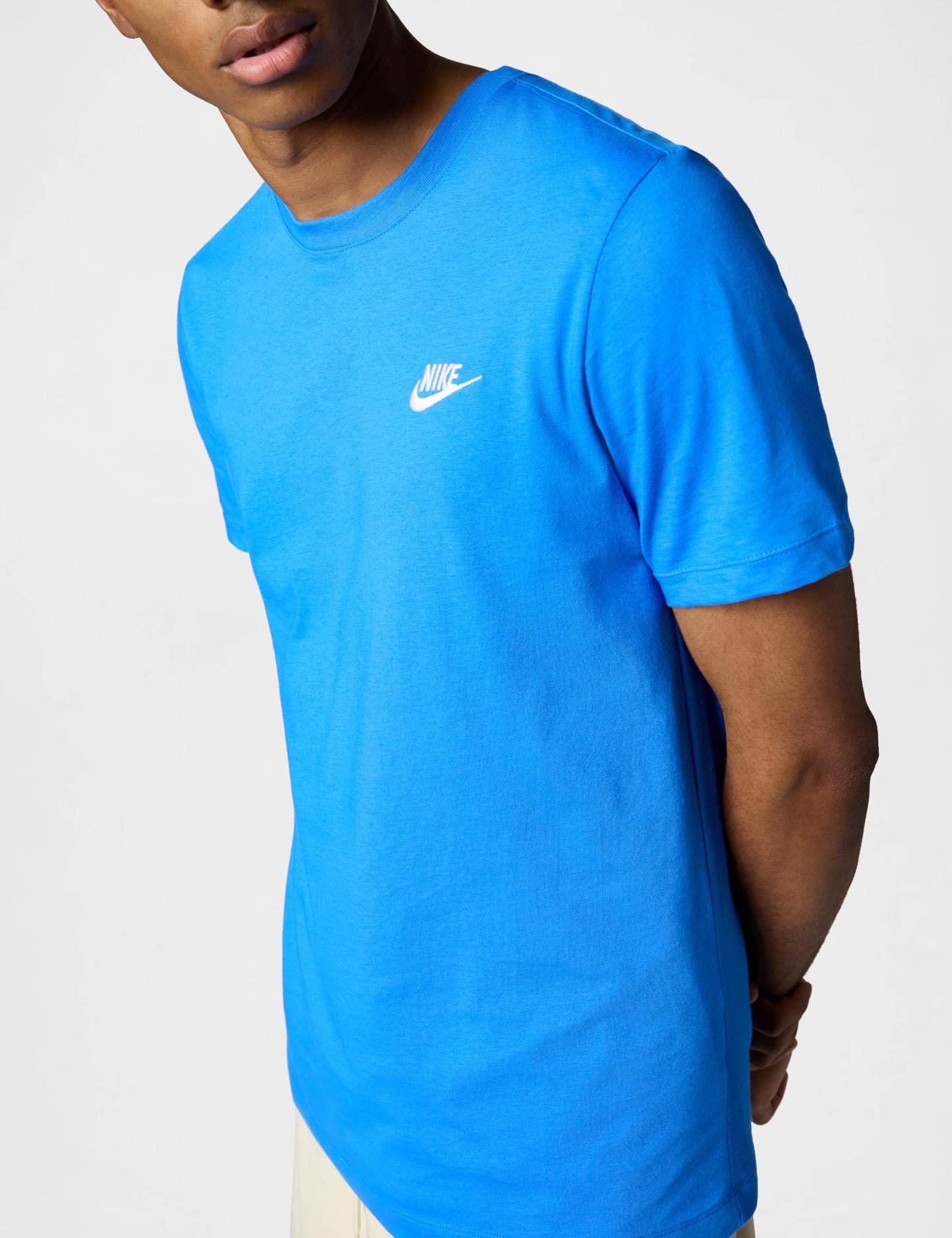 Nike Men's Sportswear Club T-Shirt, Light Photo Blue/White, X-Large - Medaid International