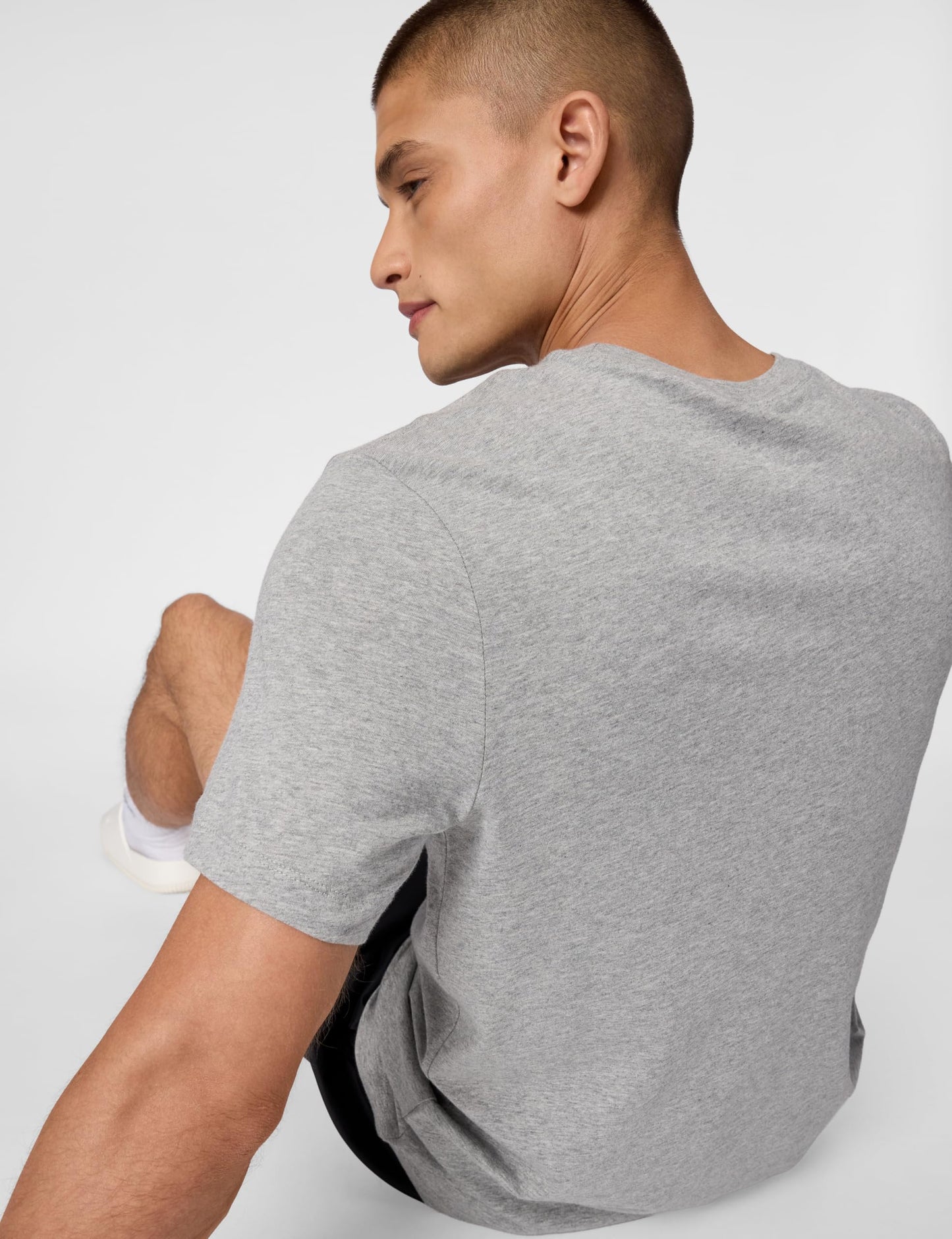 Nike Men's Sportswear Icon T-Shirt, Dark Grey Heather/Black/White, XL Tall - Medaid International