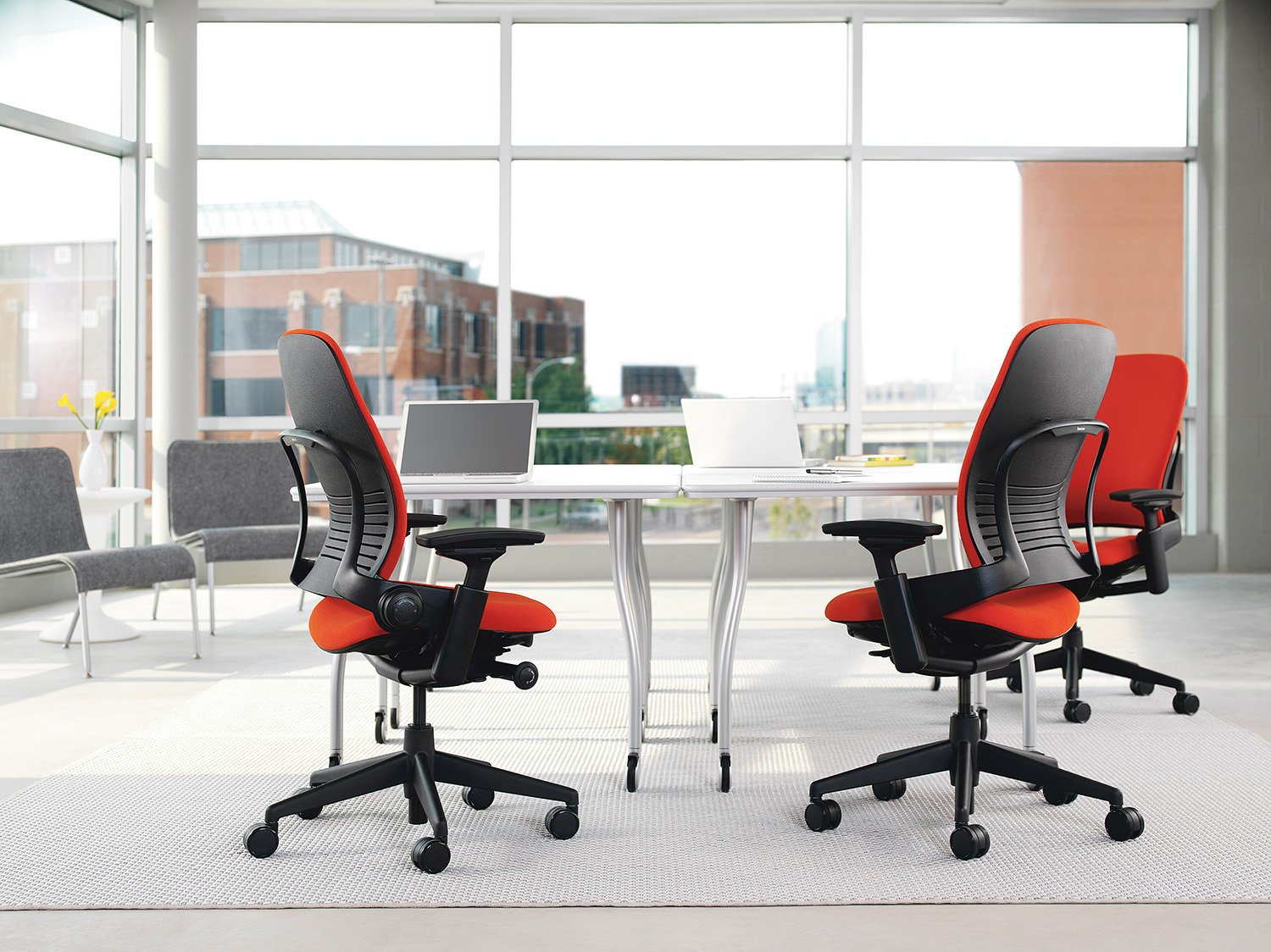 Steelcase Leap Office Chair Seven – Points of Adjustability – Ergonomic Back Support Chair – Lumbar Support – 4D Adjustable Arms – Black Frame – Onyx - Medaid International