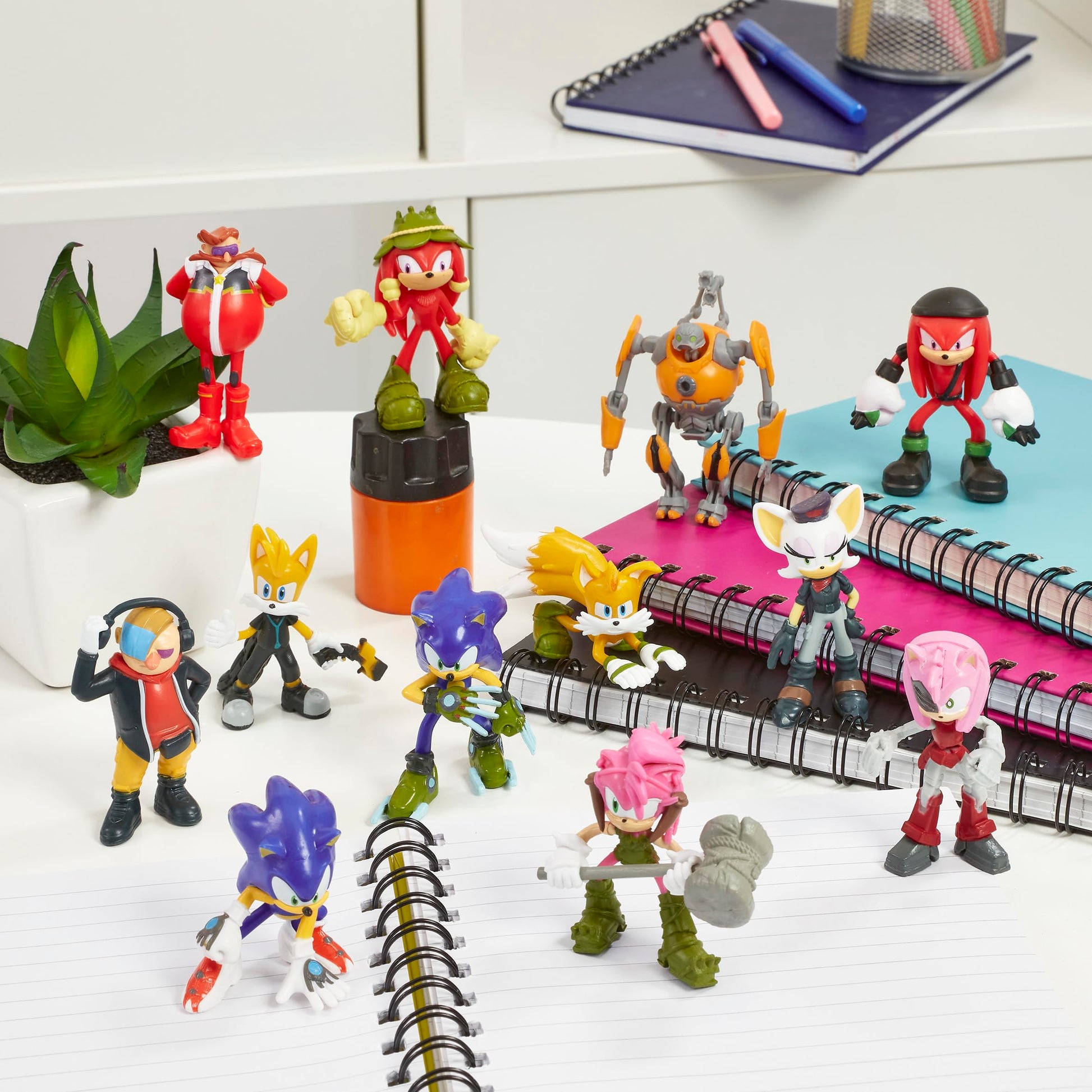 Bandai Sonic Prime Advent Calendar | Sonic The Hedgehog Kids Advent Calendar 2023 With Figures Stickers And More Based On The Sonic Prime Netflix Series | Sonic Toys Make Great Christmas Gifts - Medaid International