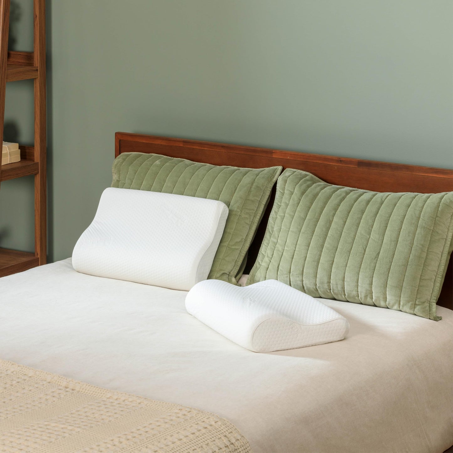 Tempur-Pedic TEMPUR-Ergo Neck Pillow, Medium Profile, White - Medaid International