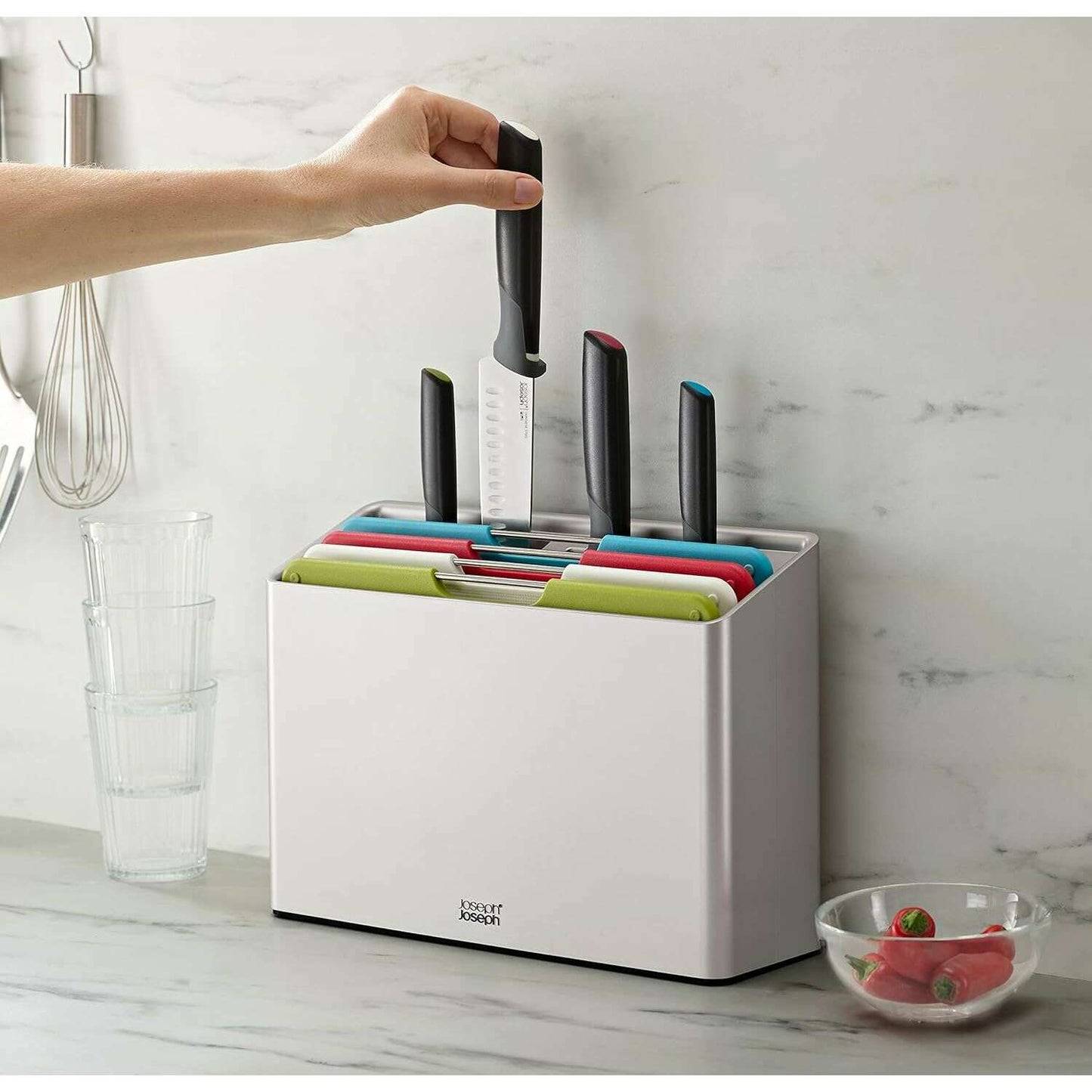 Folio Plus, 8-Piece Colour Coded Knife & Chopping Board Set - Medaid International