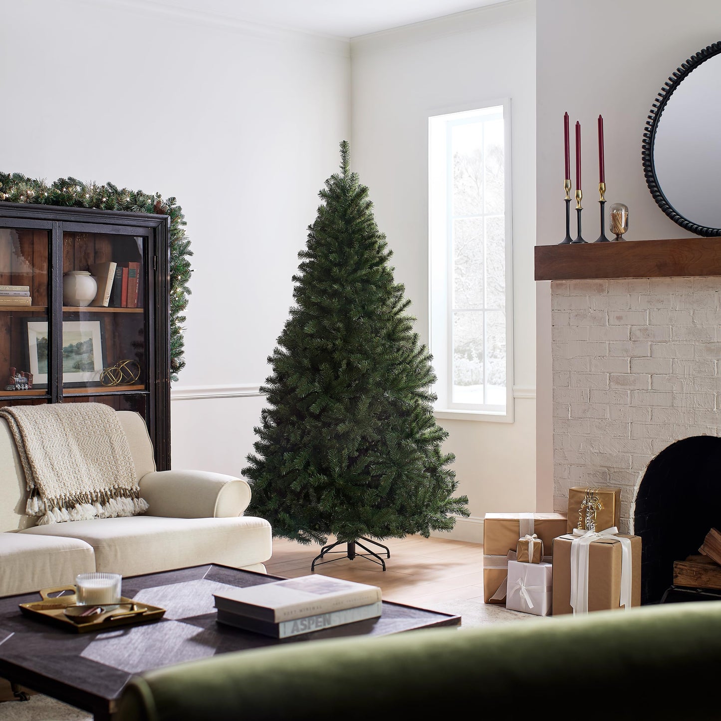 National Tree Company Artificial Full Christmas Tree, Green, North Valley Spruce, Includes Stand, 7 feet - Medaid International