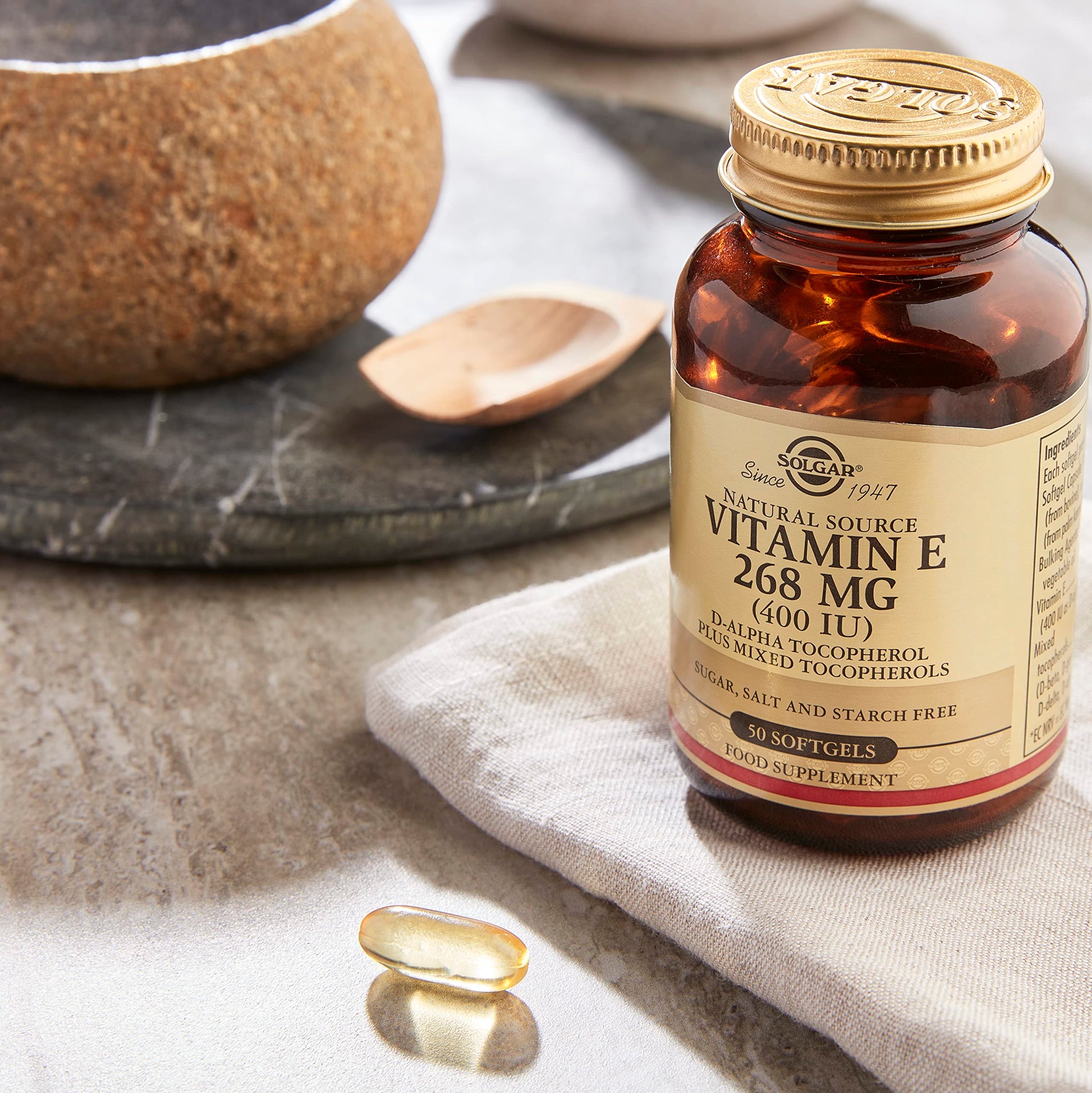 Solgar Vitamin E 268 mg (400 IU), 100 Vegetarian Softgels - Natural Antioxidant, Skin & Immune System Support - Naturally-Sourced Vitamin E - Non-GMO, Vegan, Gluten Free, Dairy Free - 100 Servings - Medaid International