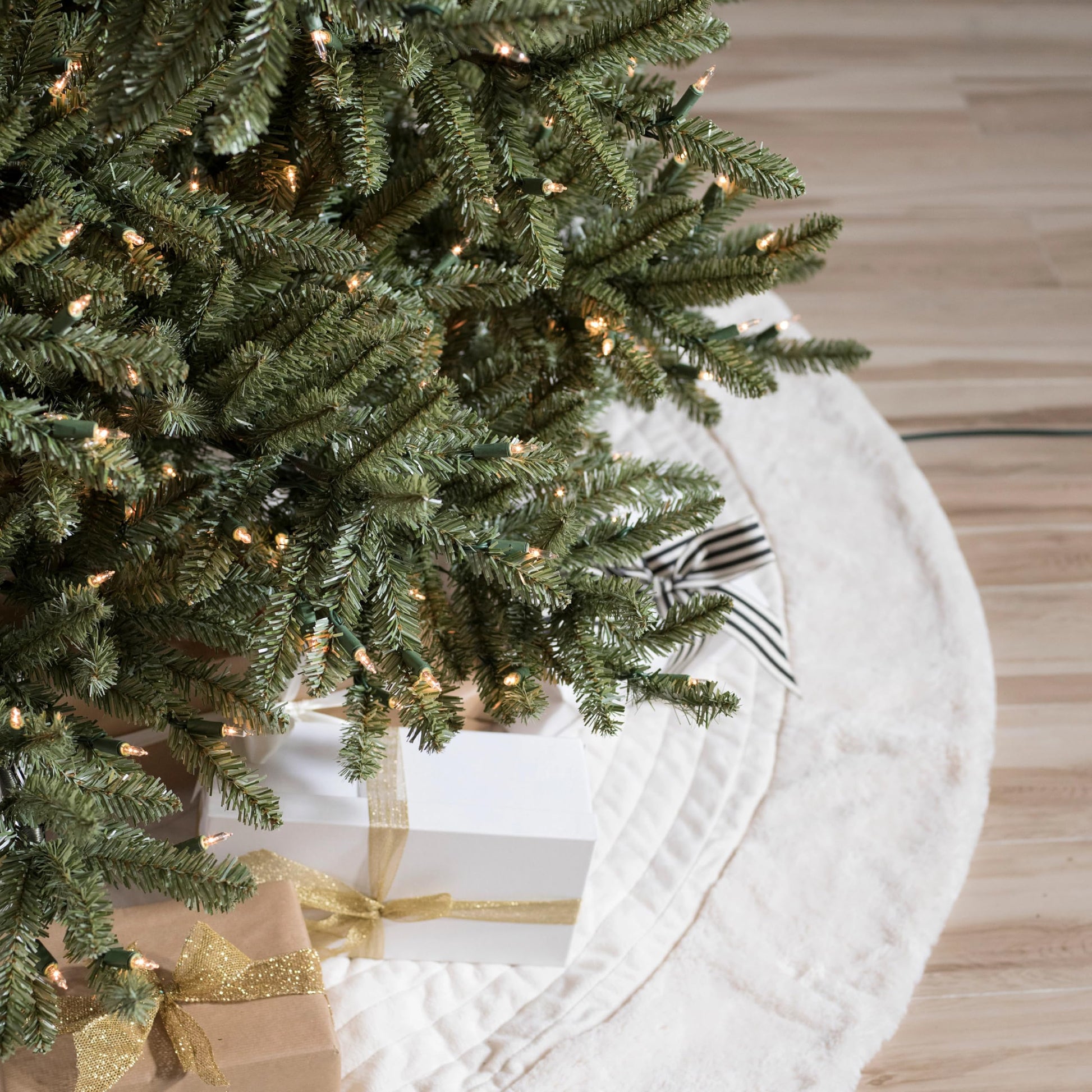 Balsam Hill 7.5 ft Unlit Classic Blue Spruce - Artificial Christmas Tree with 2,960+ Tips, Premium Stand & Easy Assembly for Indoor Holiday Decorating - Medaid International