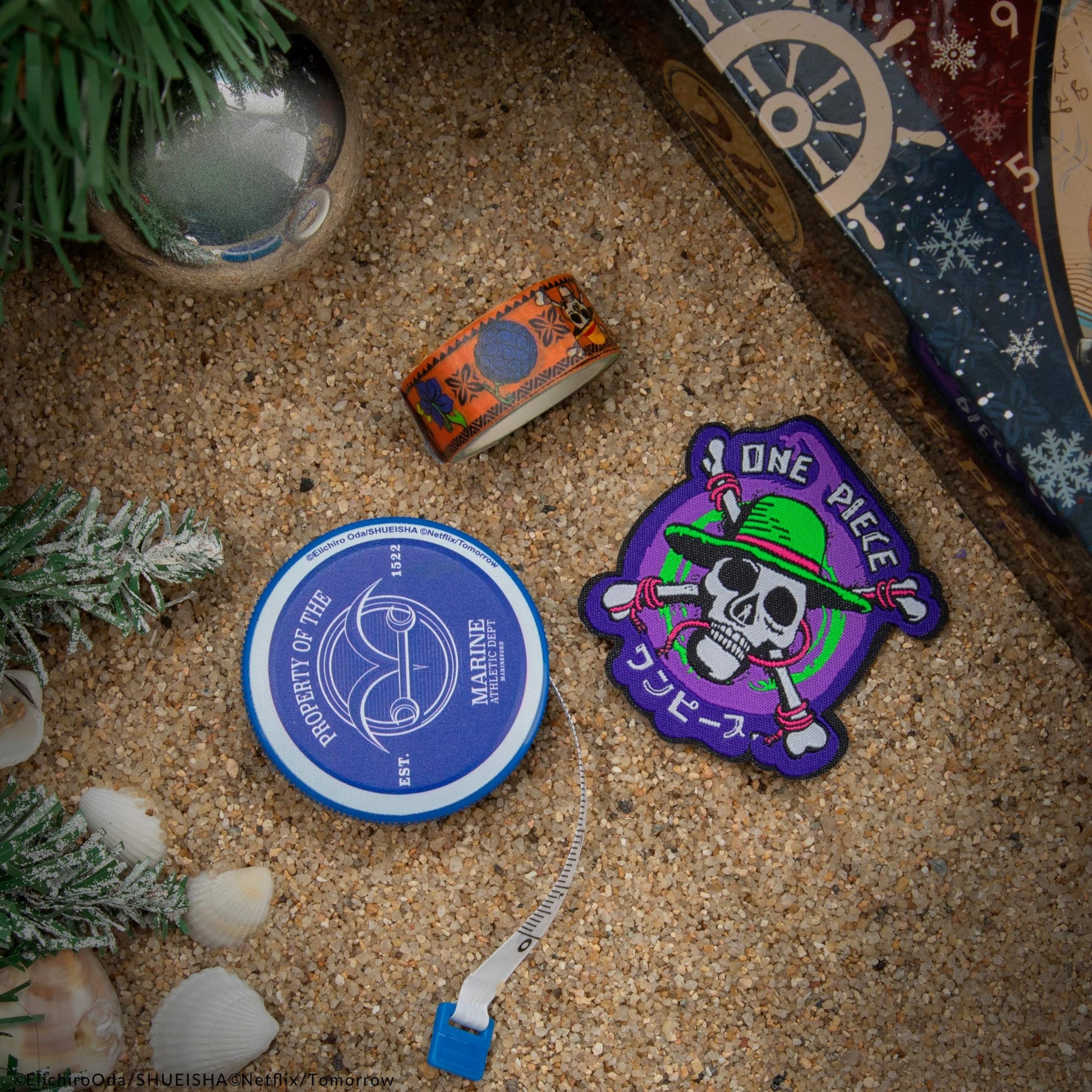 ONE PIECE - Advent Calendar - 24 Exclusive Gifts & Collectibles - Inspired by the Characters, Locations & Storylines - For the Christmas Countdown - Official License - Cinereplicas - Medaid International