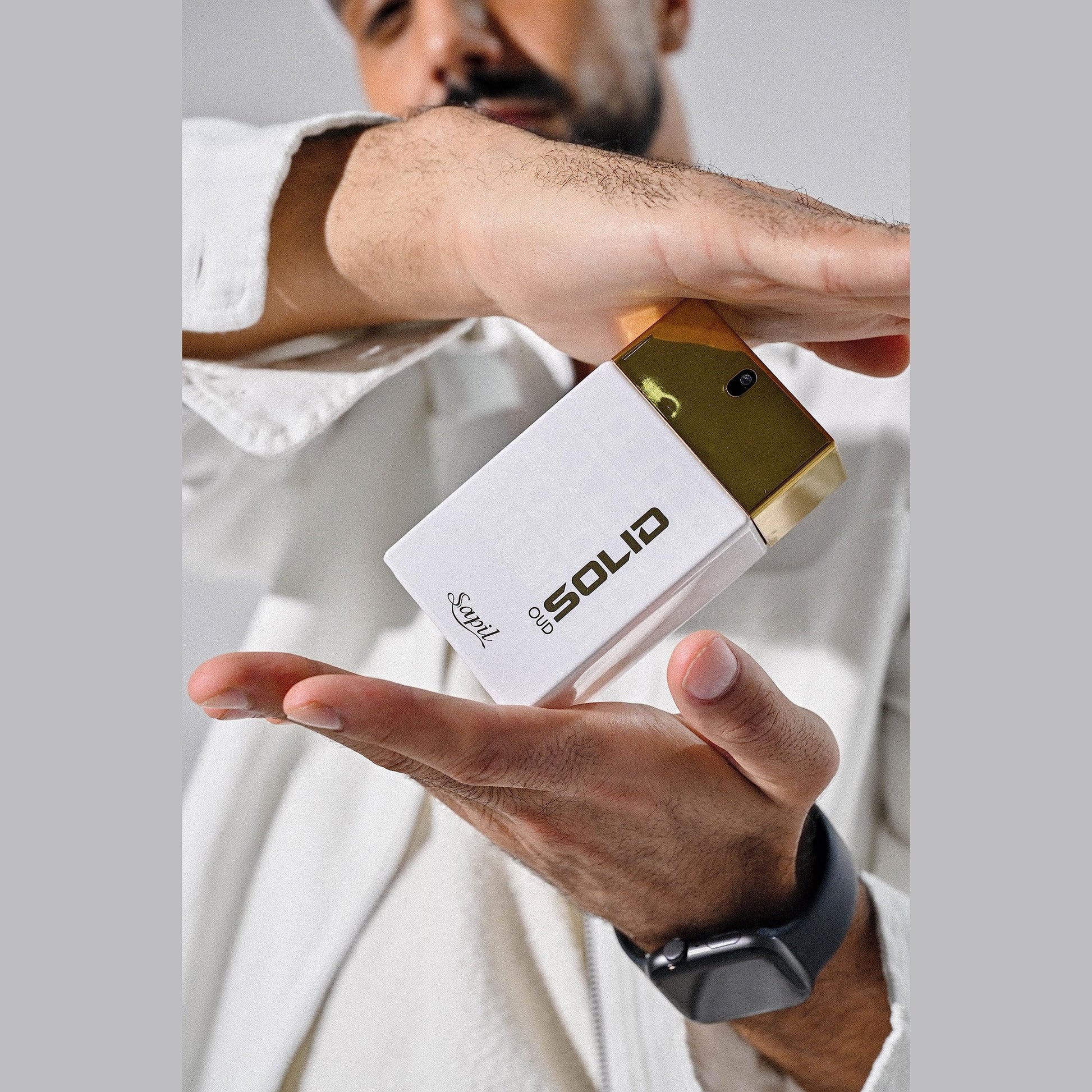 Sapil Solid Oud Perfume for Men and Women - Long-lasting Dubai Perfume, Enticing Arabic Cologne, Oriental Woody EDT Spray, 3.4 Oz (100 ml) - Perfume for Men for Daily Wear and Special Occasions - Medaid International