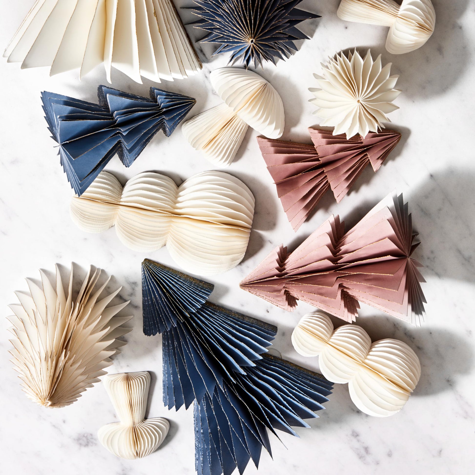 LampLust Paper Christmas Tree Decor, 2 Pack Honeycomb Paper Trees, 6 & 8 Inch, White & Gold Glitter Edge, Holiday Table Centerpieces, Christmas Table Decor, Winter Decorations - Medaid International