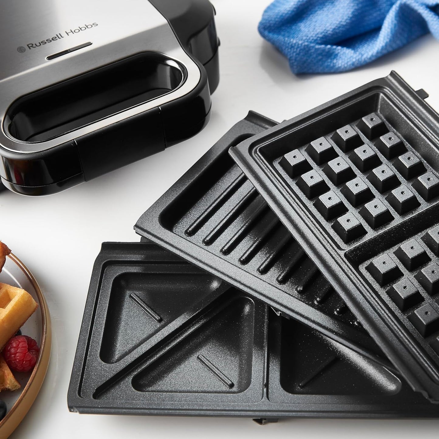 Russell Hobbs Multifunctional 3-in-1 Sandwich Maker, Waffle Iron, Contact Grill - Medaid International
