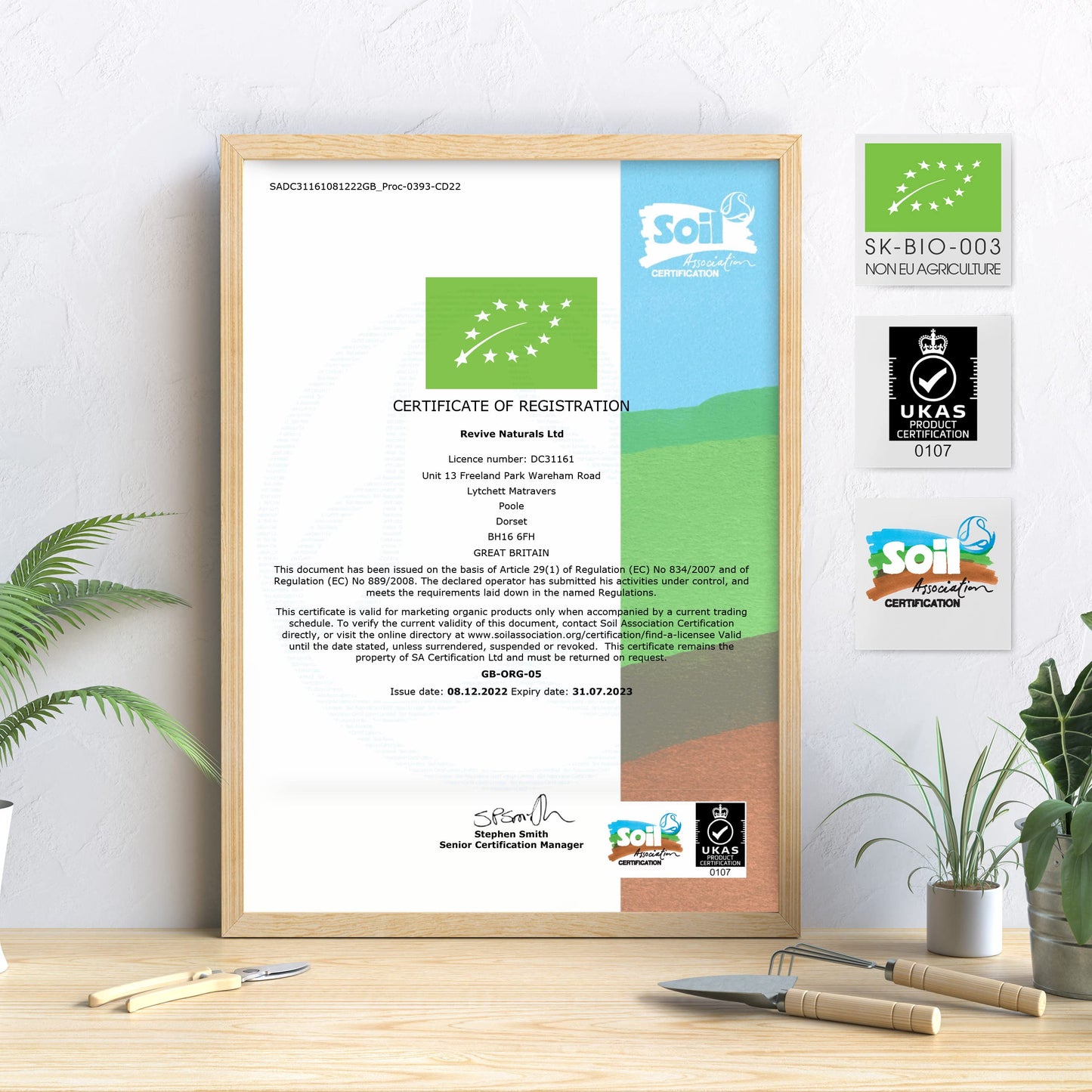 ALPHA01 Organic Spirulina Tablets – 1,000mg per Serving – Pure Formula with No Additives – Certified Organic, Non GMO, Gluten Free, Halal – 300 Vegan Tablets - Medaid International