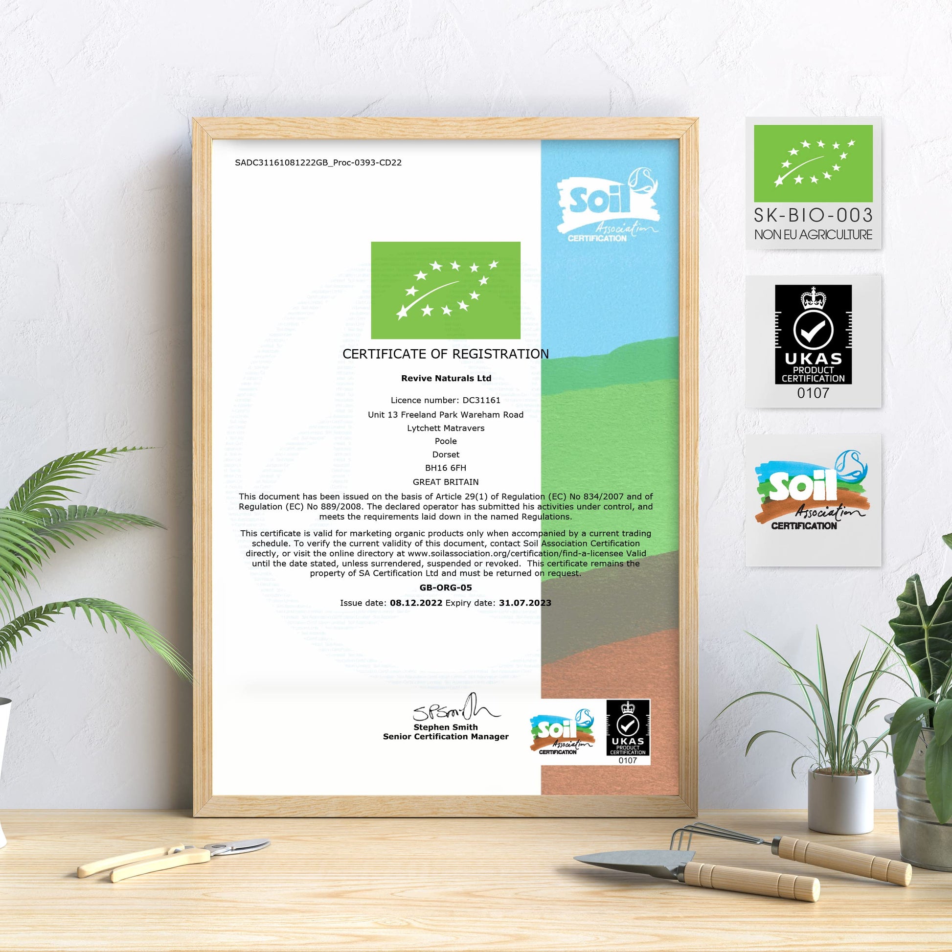 ALPHA01 Organic Spirulina Tablets – 1,000mg per Serving – Pure Formula with No Additives – Certified Organic, Non GMO, Gluten Free, Halal – 300 Vegan Tablets - Medaid International