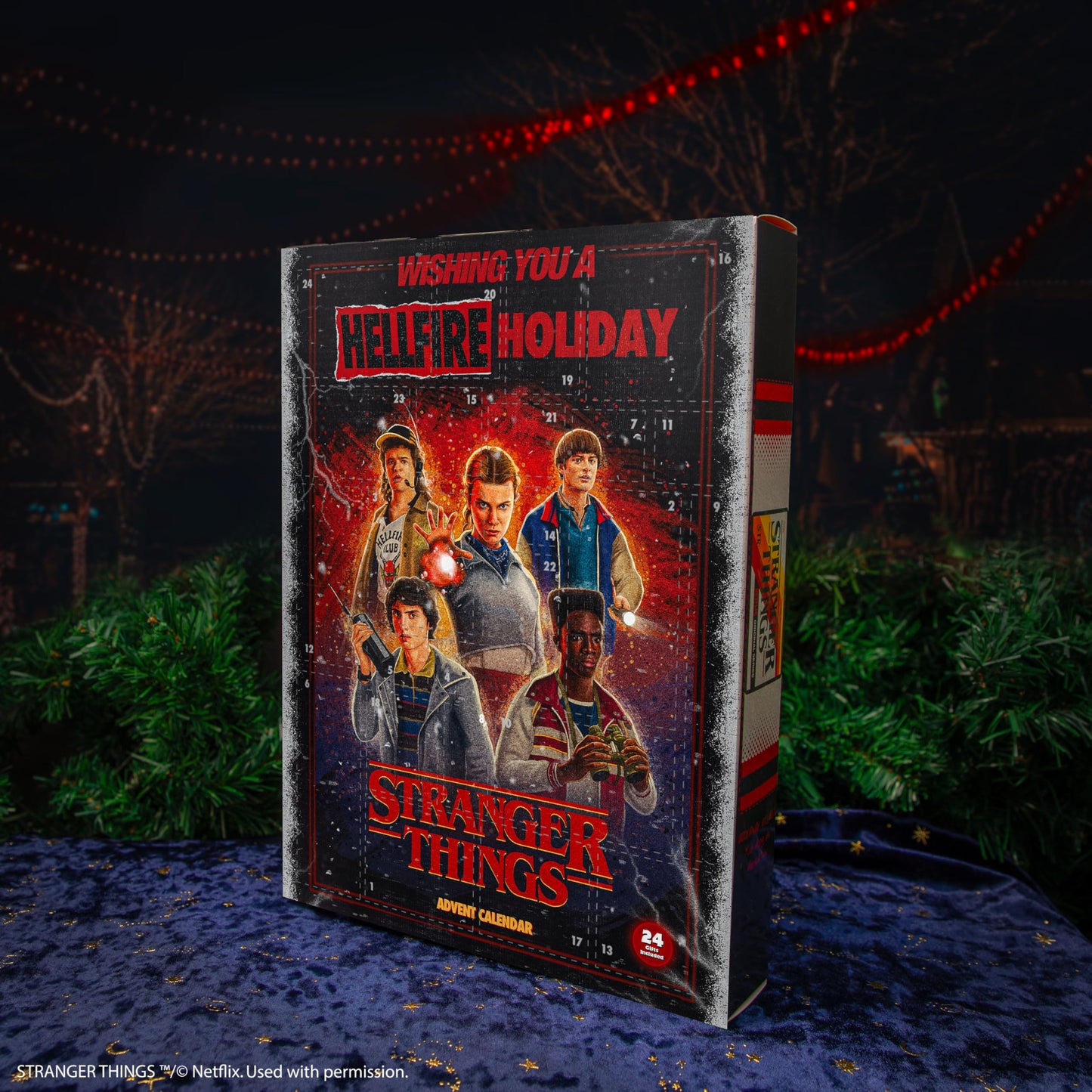 STRANGER THINGS - Advent Calendar 2025-24 Exclusive Gifts & Accessories from the Upside Down - Inspired by the Characters & Locations - For the Christmas Countdown - Official License - Cinereplicas - Medaid International