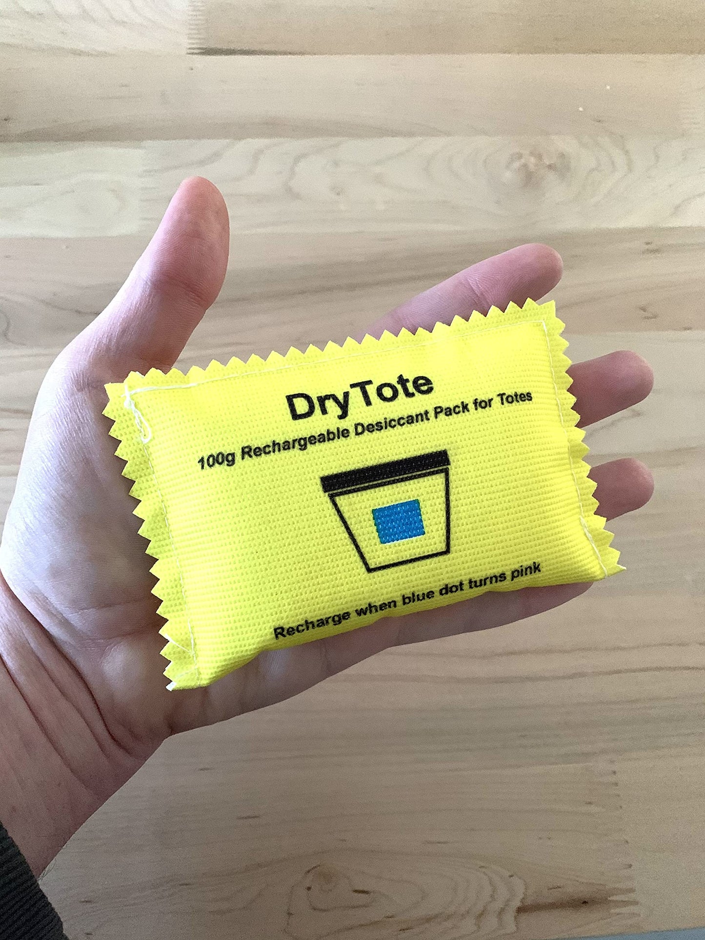 100g Rechargeable Desiccant Pack - Moisture Absorbing Bag - Silica Gel Desiccant Dehumidifier for Storage Bins and Totes - Medaid International