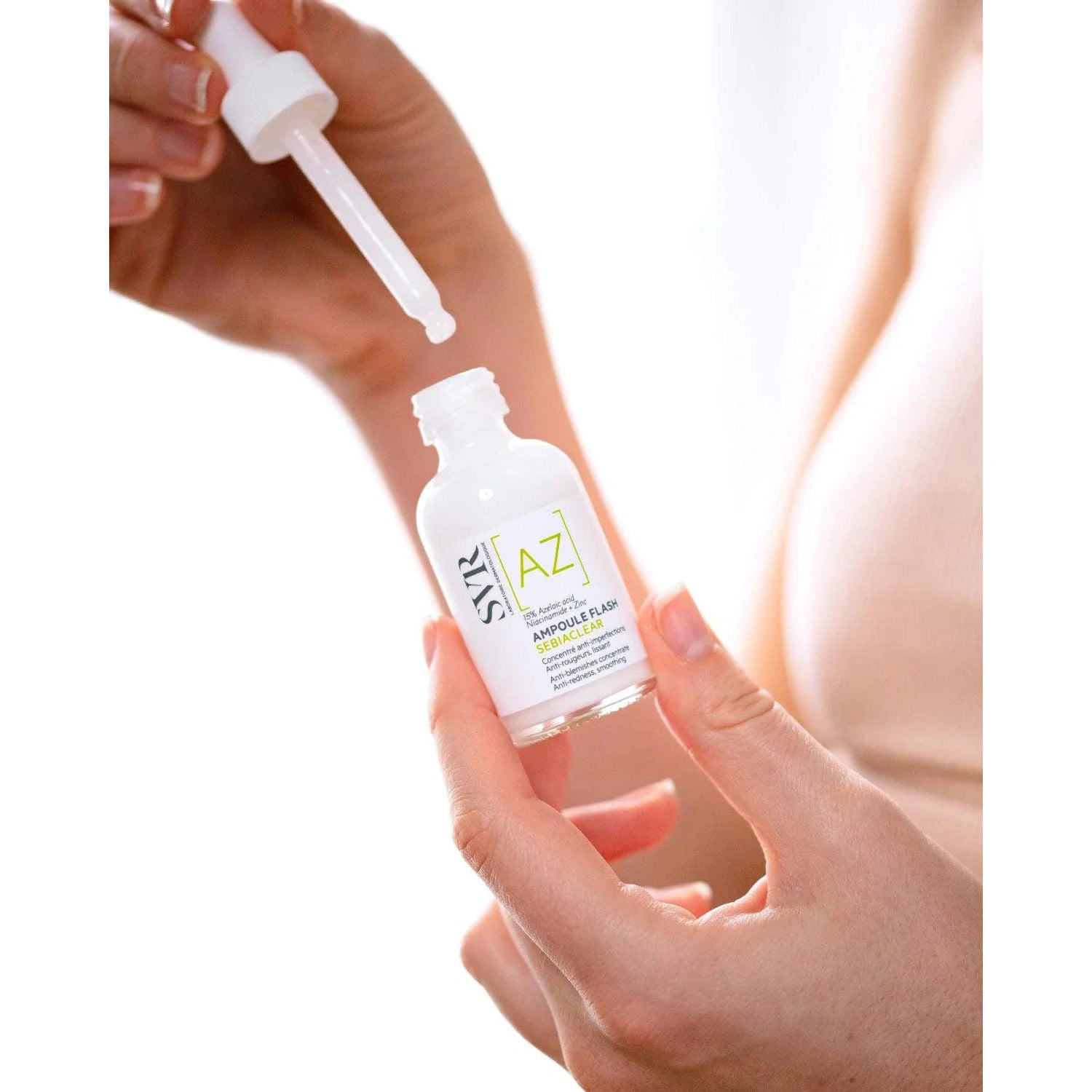 SVR SEBIACLEAR Ampoule [AZ] Flash Anti-Blemish Concentrate 30ml - Medaid International