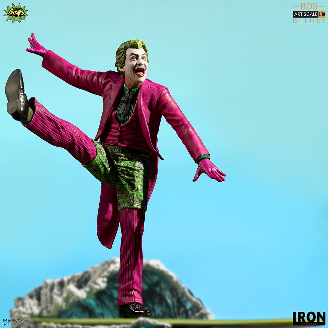 DC Comics - The Joker Statue By Iron Studios - Medaid International