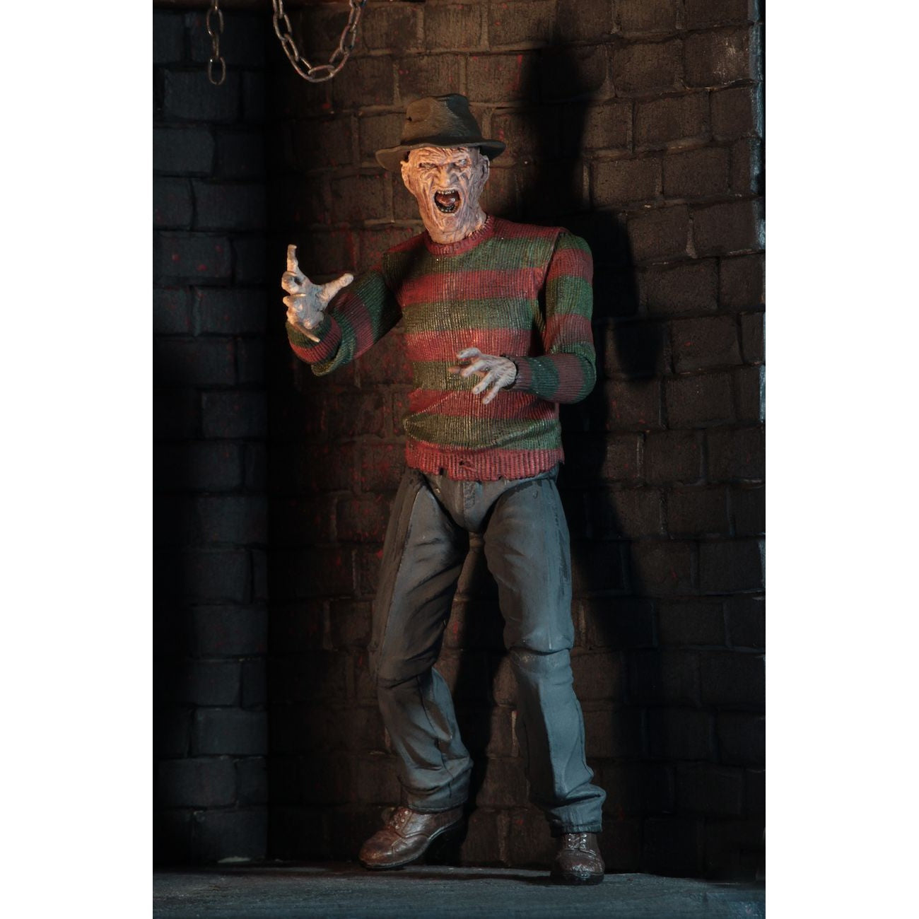 NIGHTMARE ON ELM STREET (PART 2) - ULTIMATE FREDDY ACTION FIGURE BY NECA - Medaid International