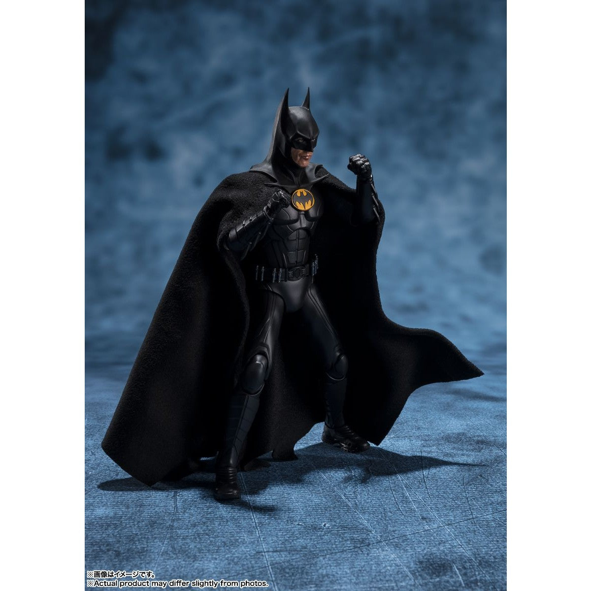 DC BATMAN (THE FLASH) S.H.Figuarts Action Figure By Bandai Tamashii - Medaid International