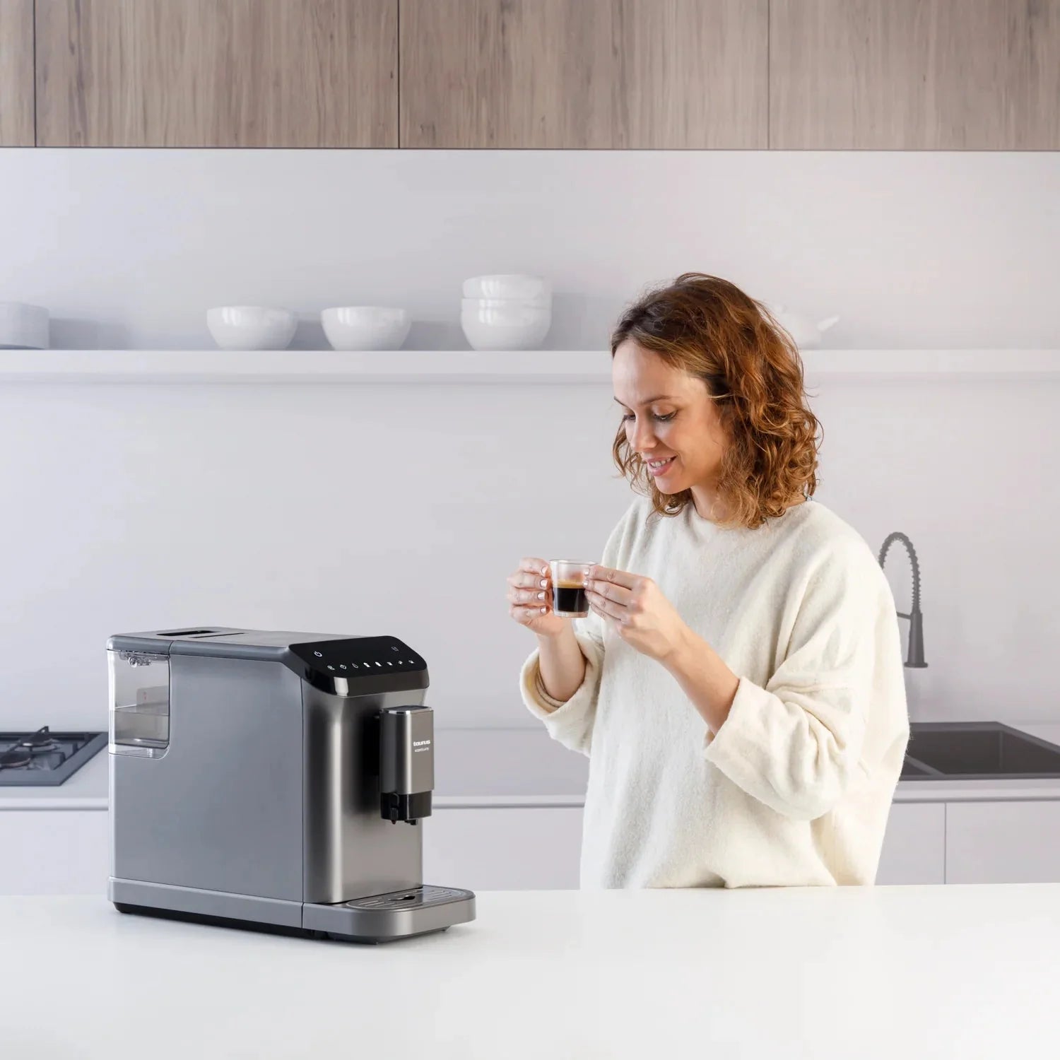 Accento Latte Super-Automatic Coffee Machine - Medaid International