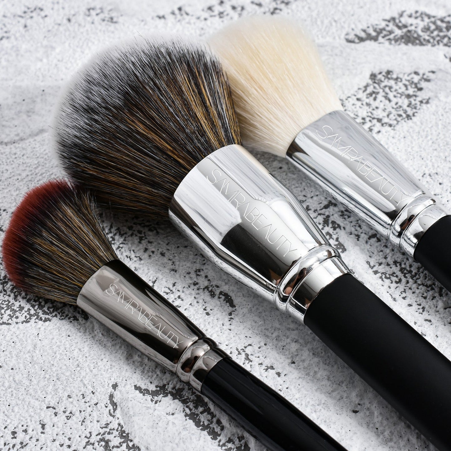 34 pcs Makeup brush kit with holder - Medaid International