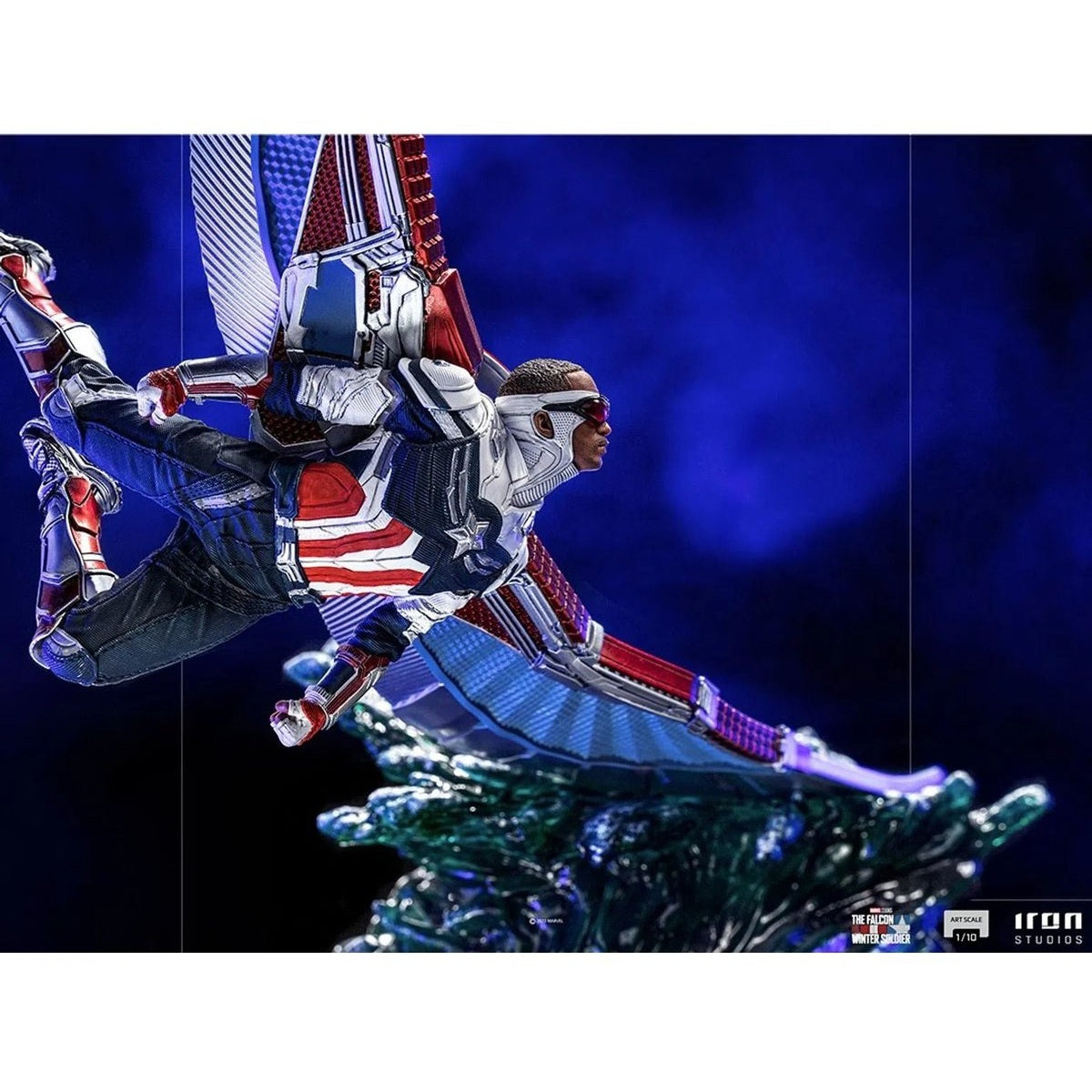 THE FALCON AND THE WINTER SOLDIER - CAPTAIN AMERICA DELUXE ART SCALE 1/10 STATUE BY IRON STUDIOS - Medaid International