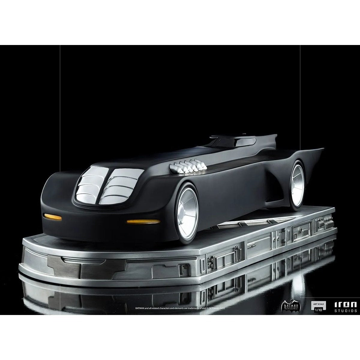 BATMAN: THE ANIMATED SERIES - BATMOBILE ART SCALE 1/10 STATUE BY IRON STUDIOS - Medaid International