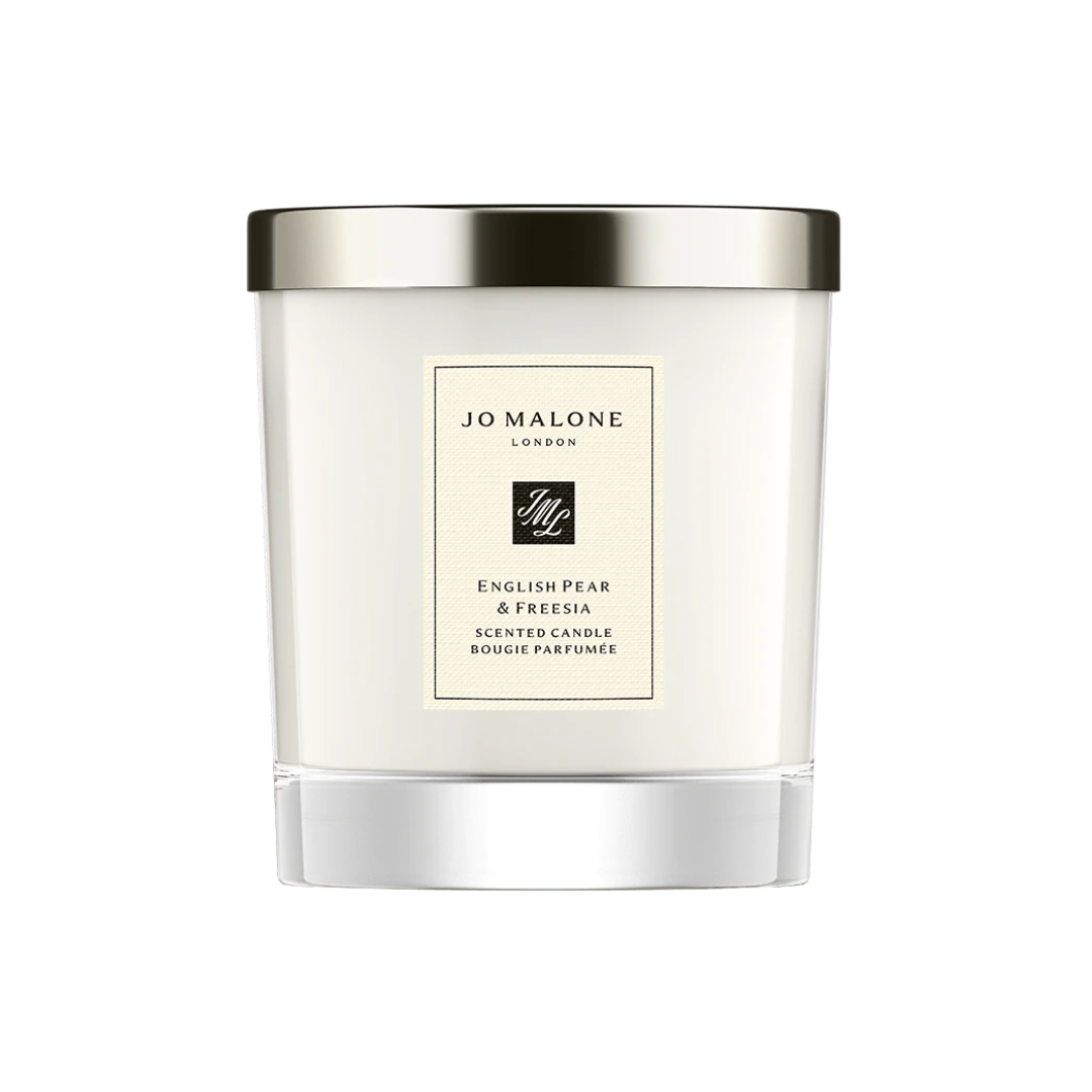 buy-english-pear-freesia-scented-candle-lebanon - Medaid International