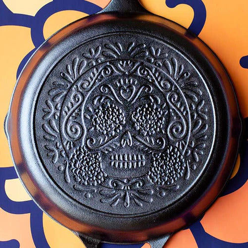 Seasoned Cast Iron Sugar Skull Skillet - Medaid International