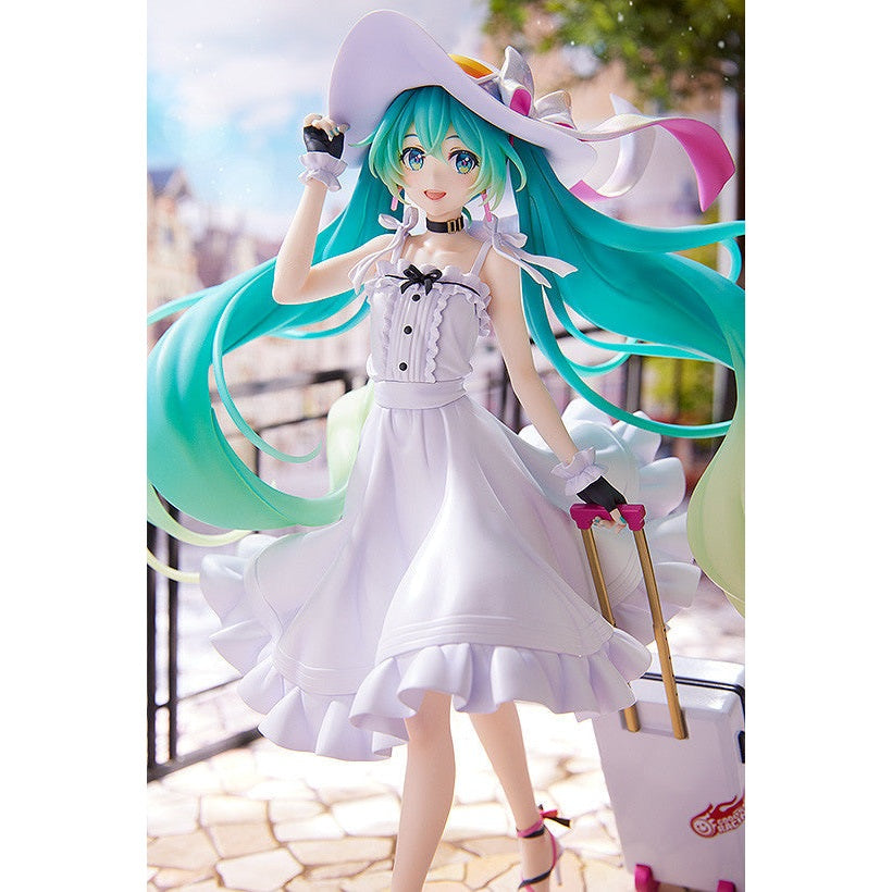 Hatsune Miku GT Project Racing Miku 2021: Private Ver. 1/7 scale Figure By Max Factory - Medaid International
