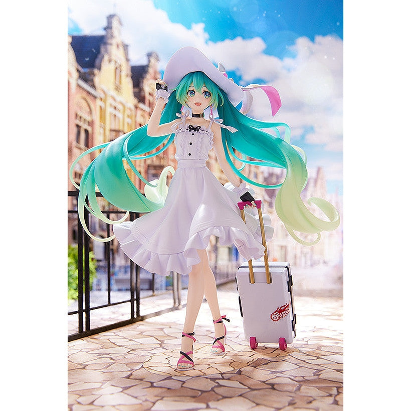 Hatsune Miku GT Project Racing Miku 2021: Private Ver. 1/7 scale Figure By Max Factory - Medaid International