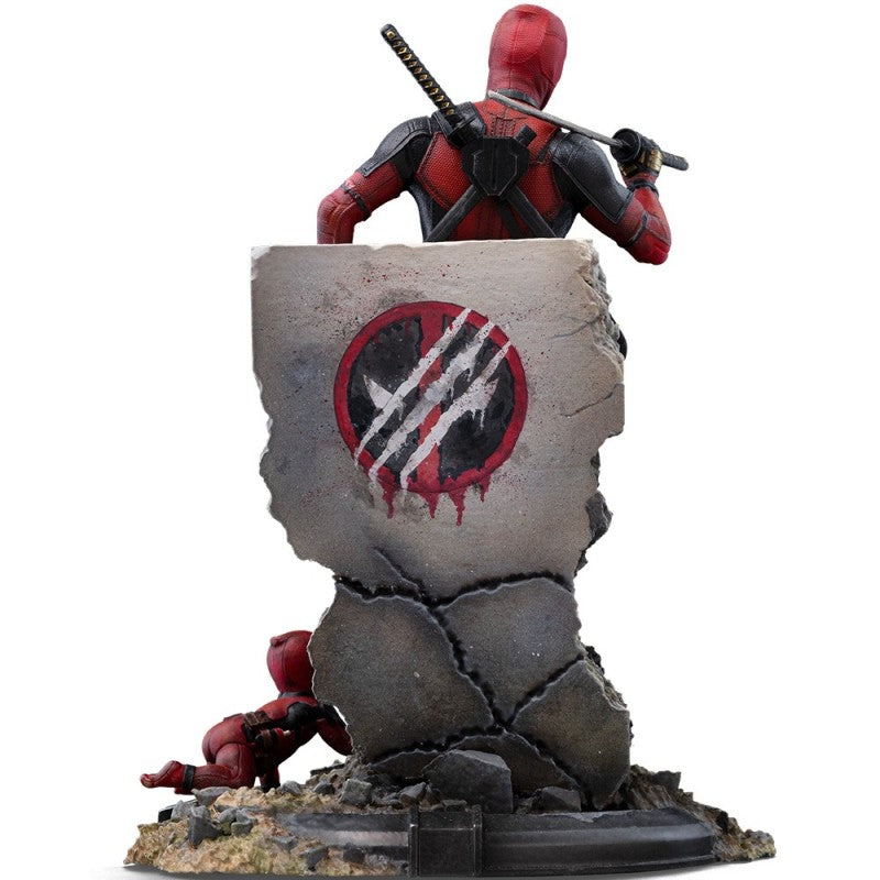 Deadpool - Deadpool & Wolverine - Art Scale 1/10 Figure By Iron Studio - Medaid International