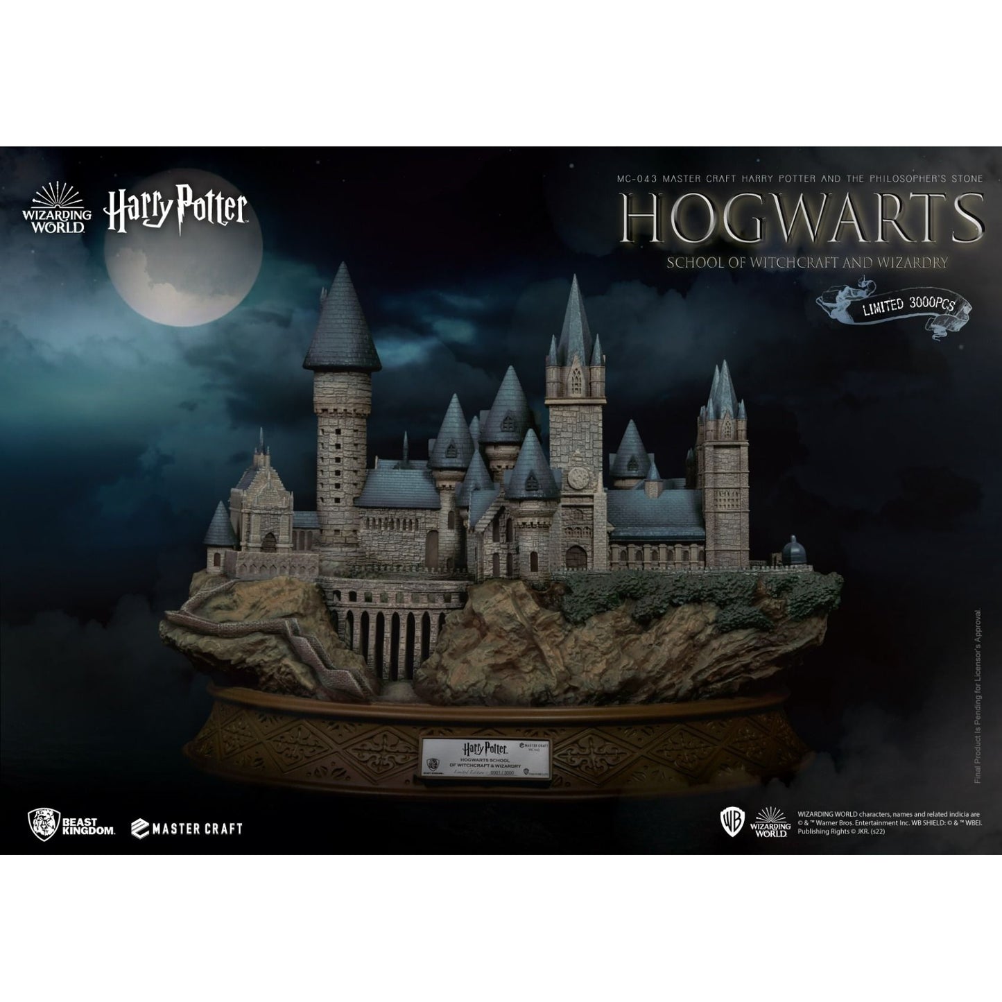 Harry Potter And The Philosopher's Stone Master Craft Hogwarts School Of Witchcraft And Wizardry (MC-043) by Beast Kingdom - Medaid International