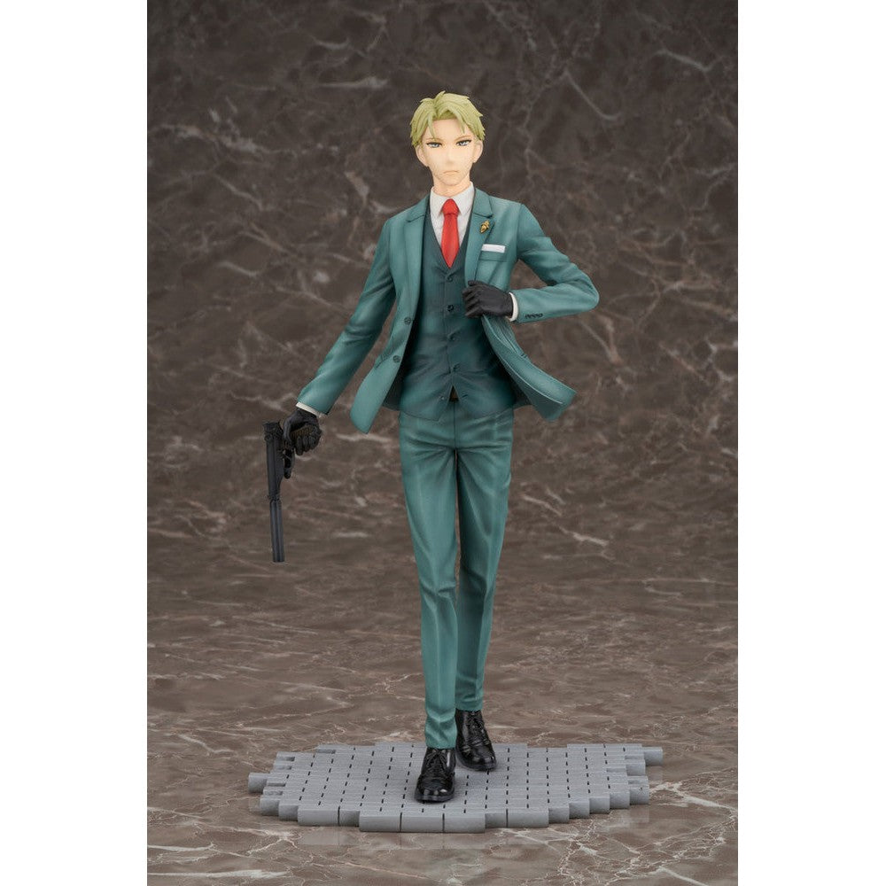 Spy x Family Loid Forger 1/7 Scale Figure by F:nex - Medaid International