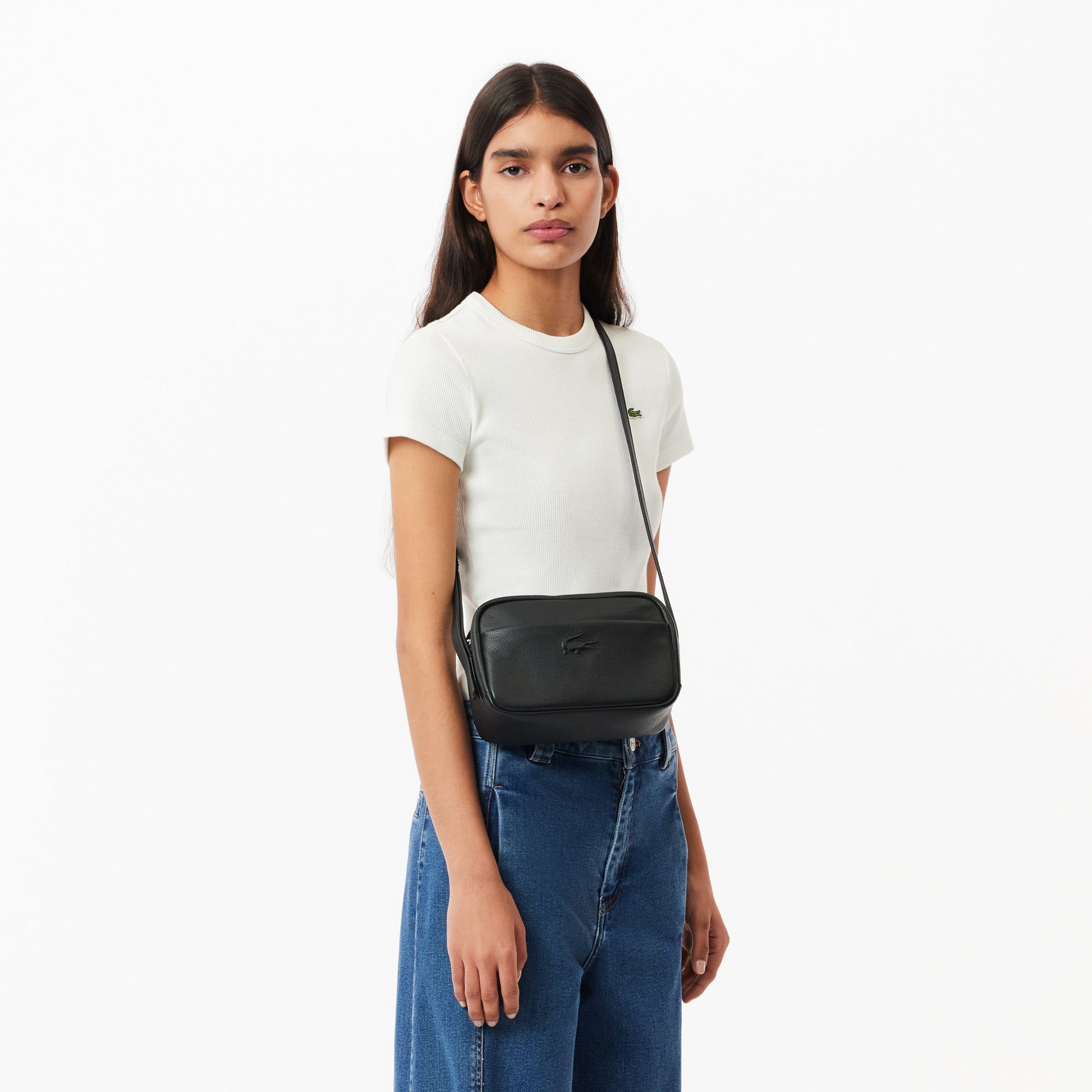 buy-city-court-grain-leather-shoulder-bag-nf4506ie-000-lebanon - Medaid