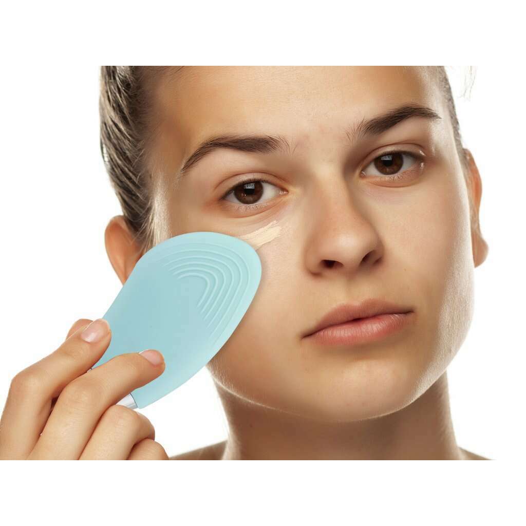 Rechargeable Facial Cleanser - Medaid International