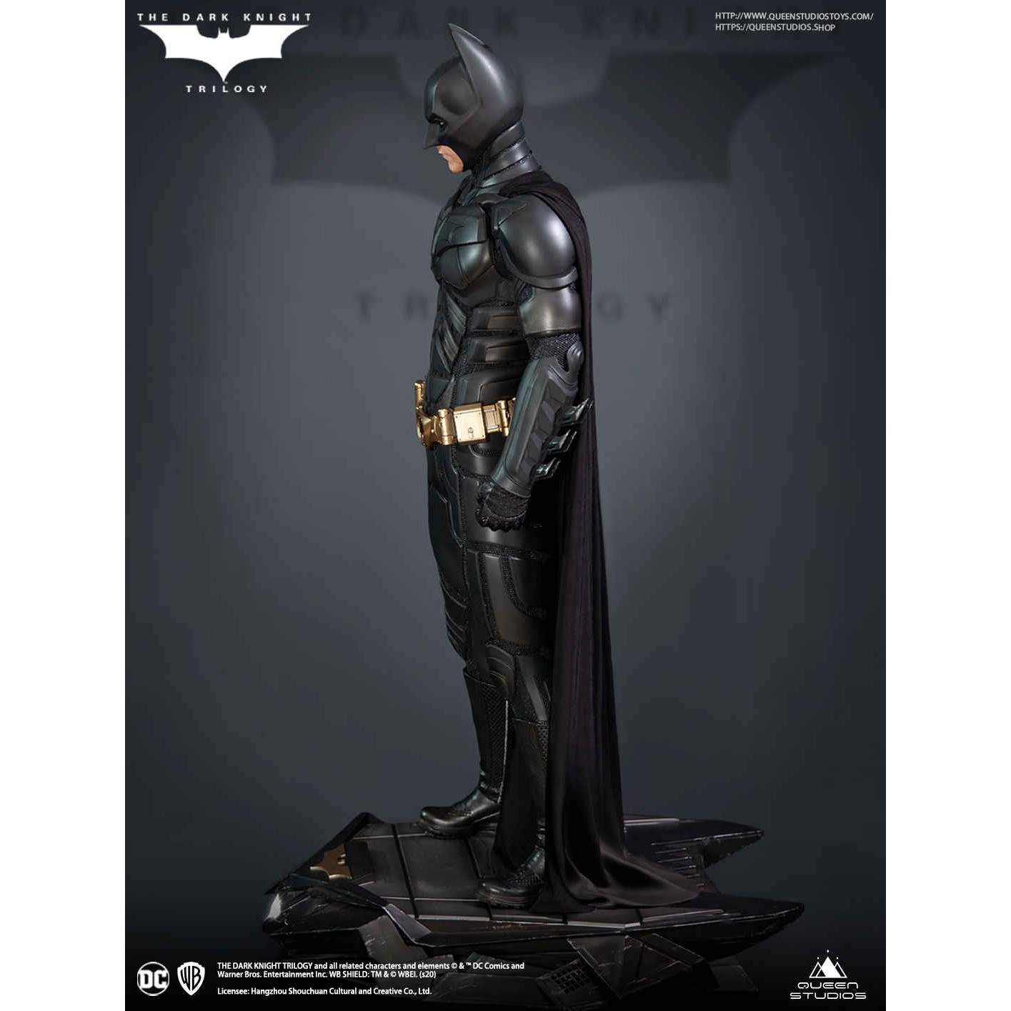 Batman The Dark Knight 1:3 Scale Regular Edition Statue by Queen Studios - Medaid International