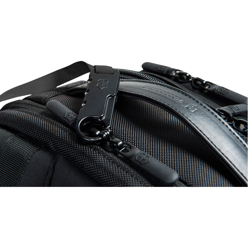 buy-altmont-professional-essential-laptop-backpack-602154-lebanon - Medaid
