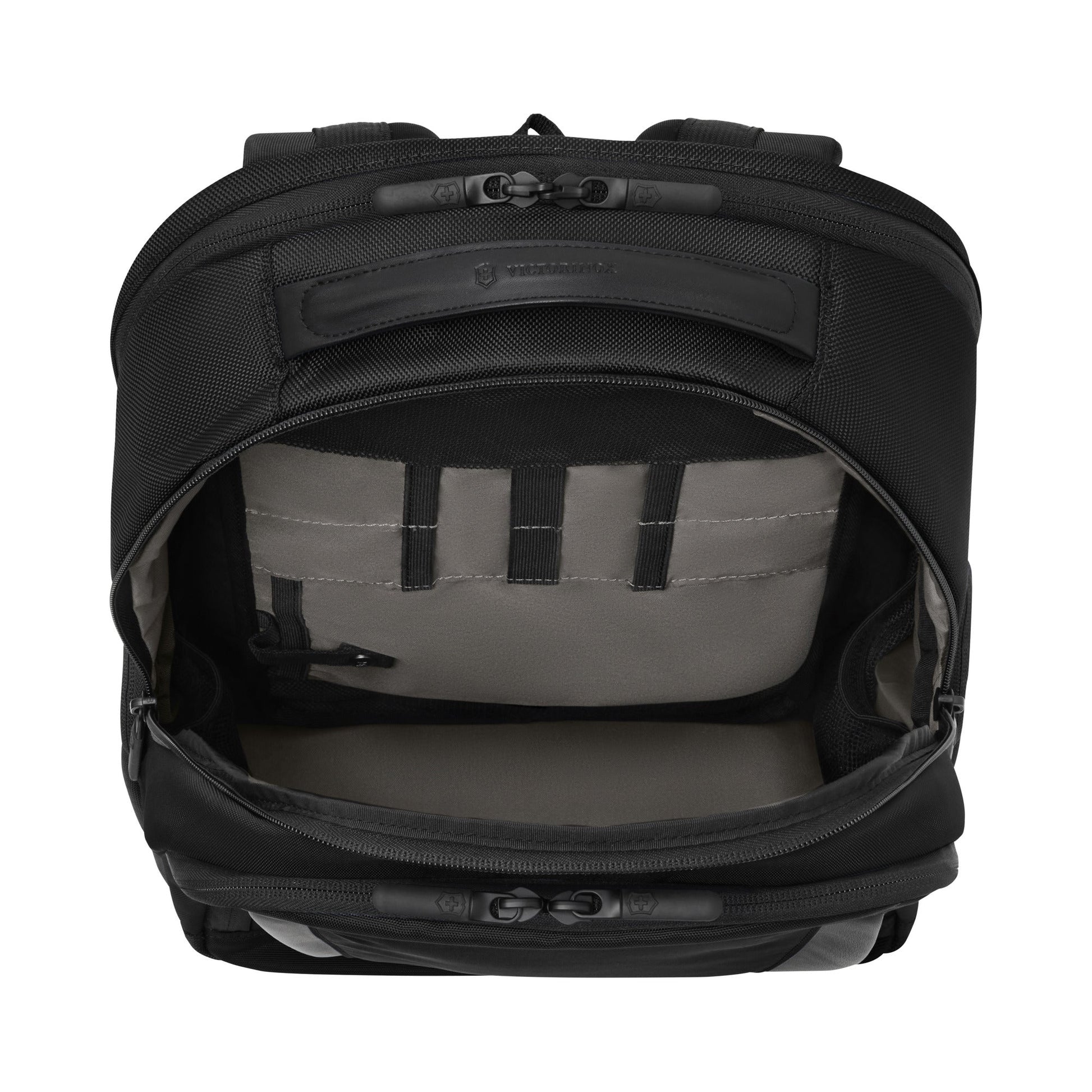buy-altmont-professional-essential-laptop-backpack-602154-lebanon-1 - Medaid International