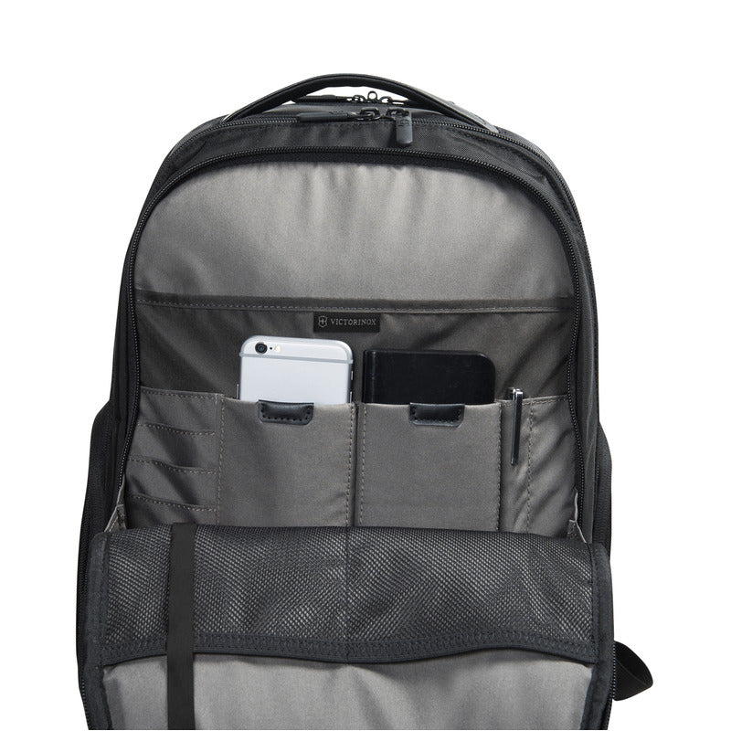 buy-altmont-professional-essential-laptop-backpack-602154-lebanon - Medaid