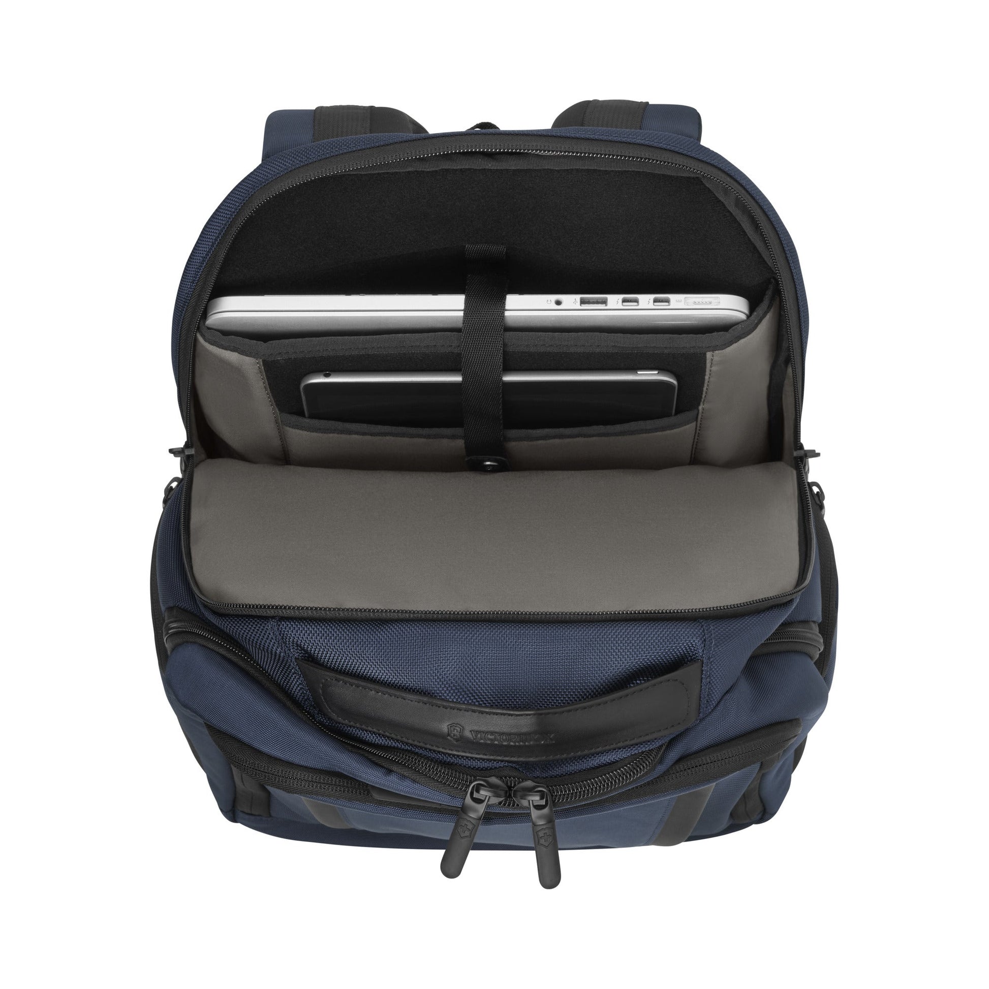 buy-altmont-professional-essential-laptop-backpack-653289-lebanon - Medaid
