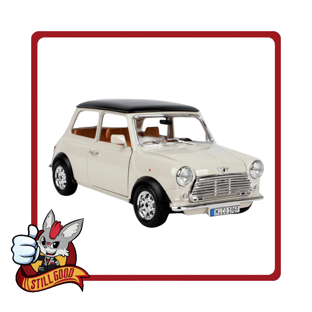 Mini Cooper  1969 1/18 Scale Model Car by Bburago [Damaged Box] - Medaid International