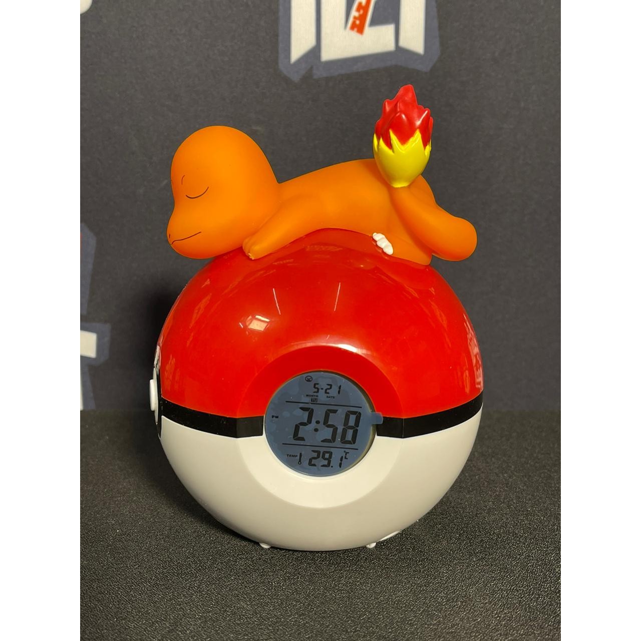 Charmander Light up FM Alarm Clock [Damage Cord] - Medaid International