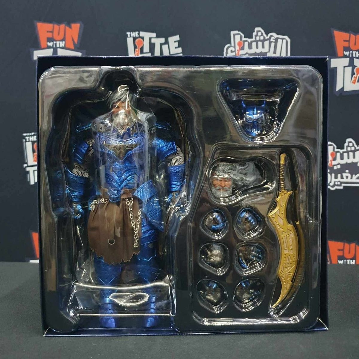 Beast Kingdom : DC Comics DAH-070 - Batman The Merciless [Damaged Box] - Medaid International