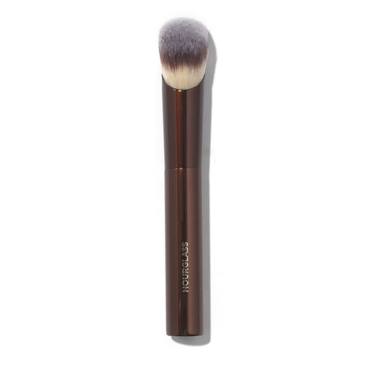 hourglass-ambient-soft-glow-foundation-brush - Medaid