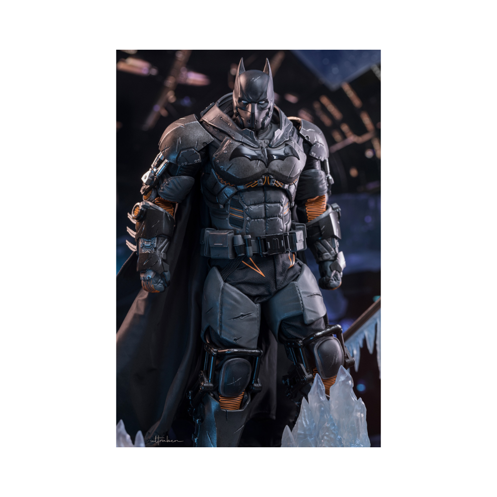 Batman: Arkham Origins - 1/6 Batman (XE Suit) - Medaid International