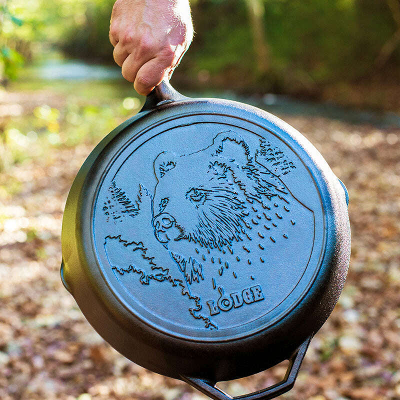Wildlife Series 30cm Cast Iron Bear Skillet - Medaid International