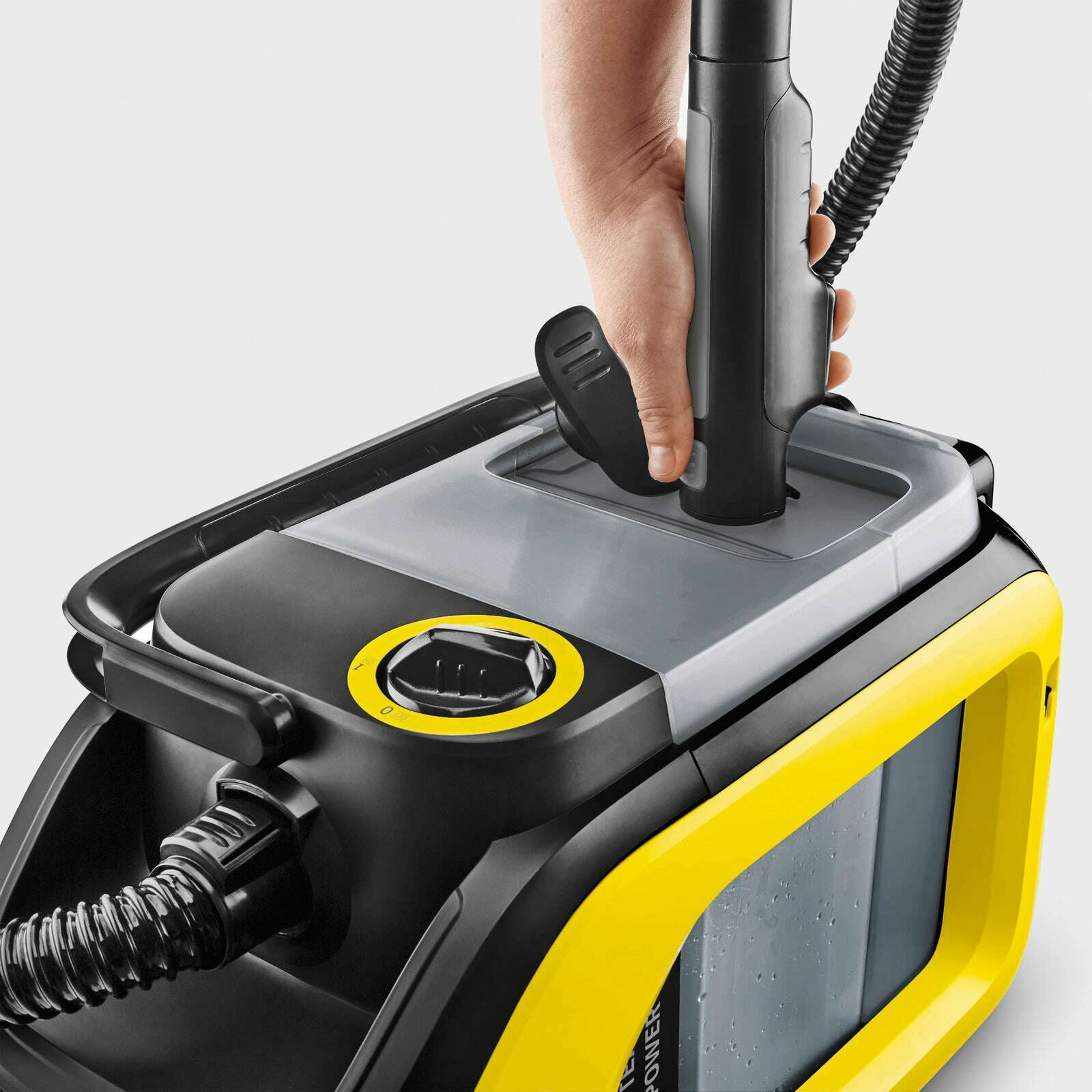 Battery-Powered Spray Extraction Cleaner SE 3-18 Compact - Medaid International