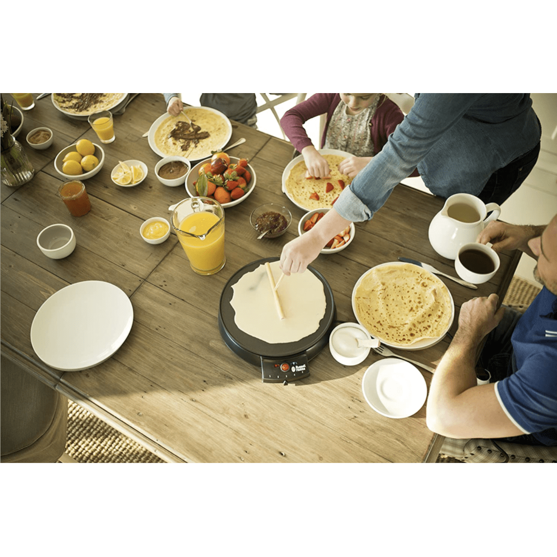 Crepe Maker Machine, 1200W - Medaid International