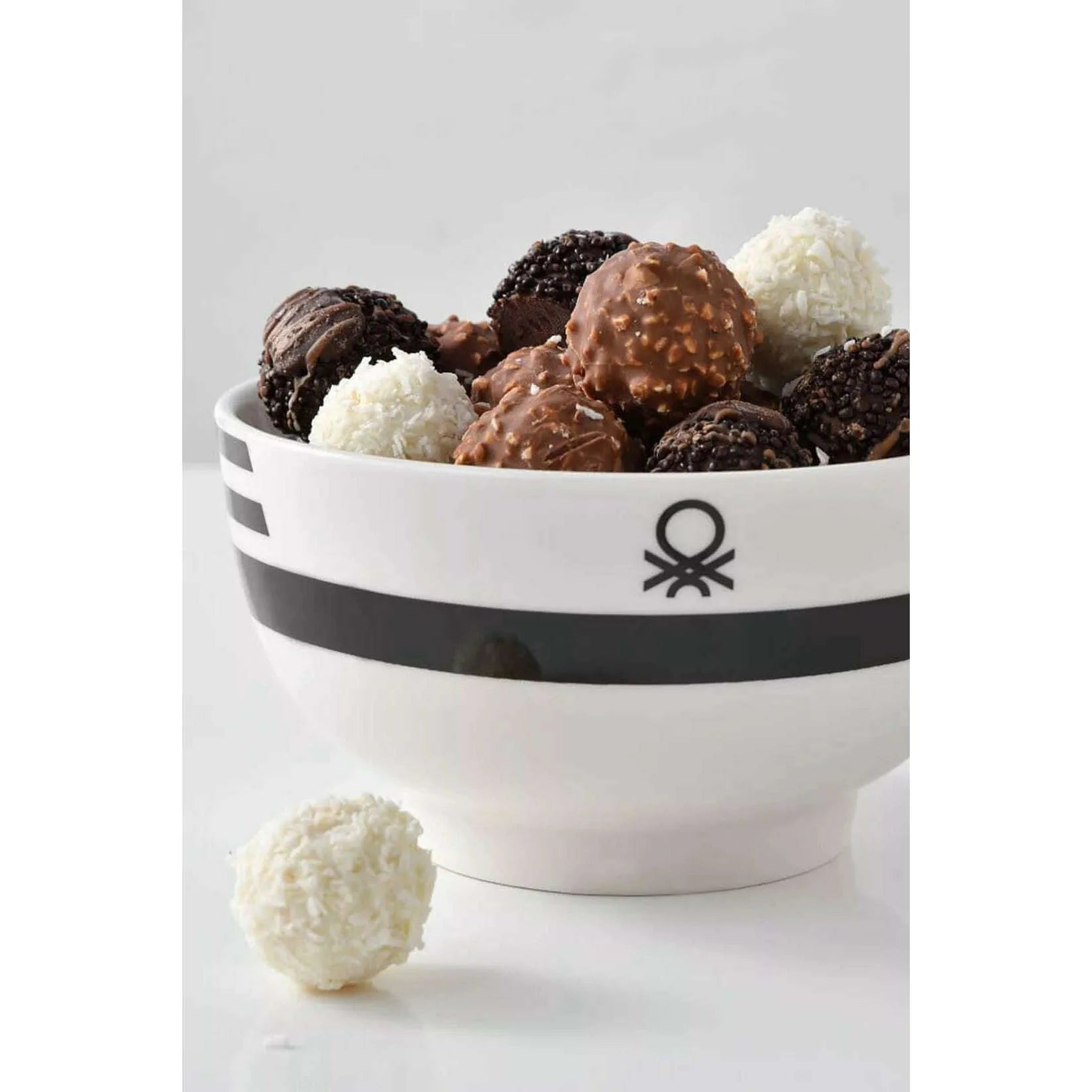 Black&White Collection, Set of 4 Bowls - Medaid International